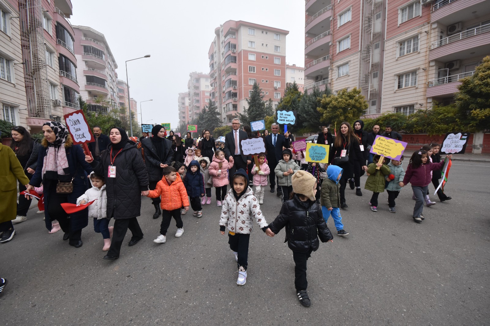 0Ee43Fd4 0E52 43E4 B97B 77A33Cb93Aae