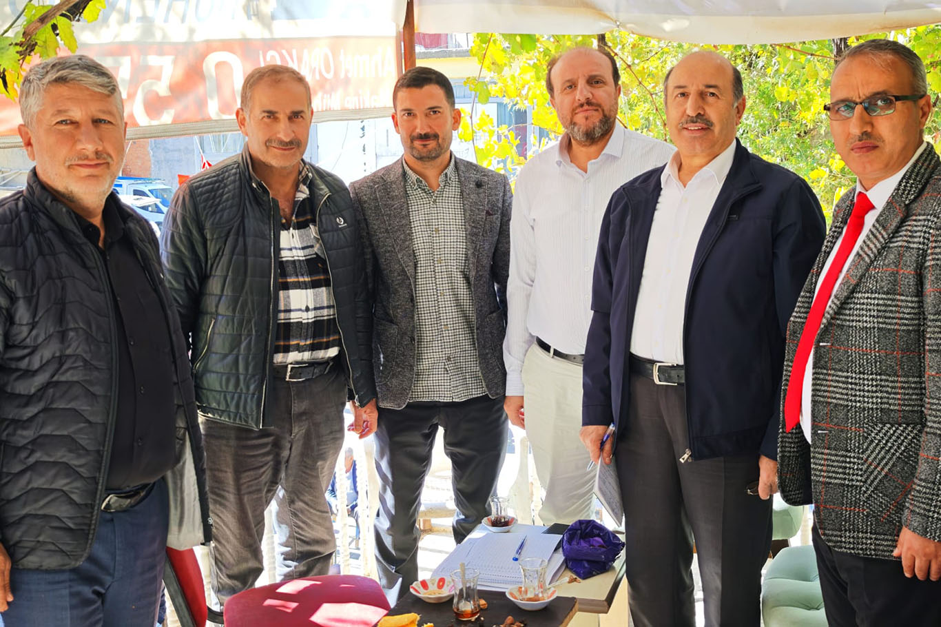 51Af070A 42C3 4D7E Bd05 983B48977138