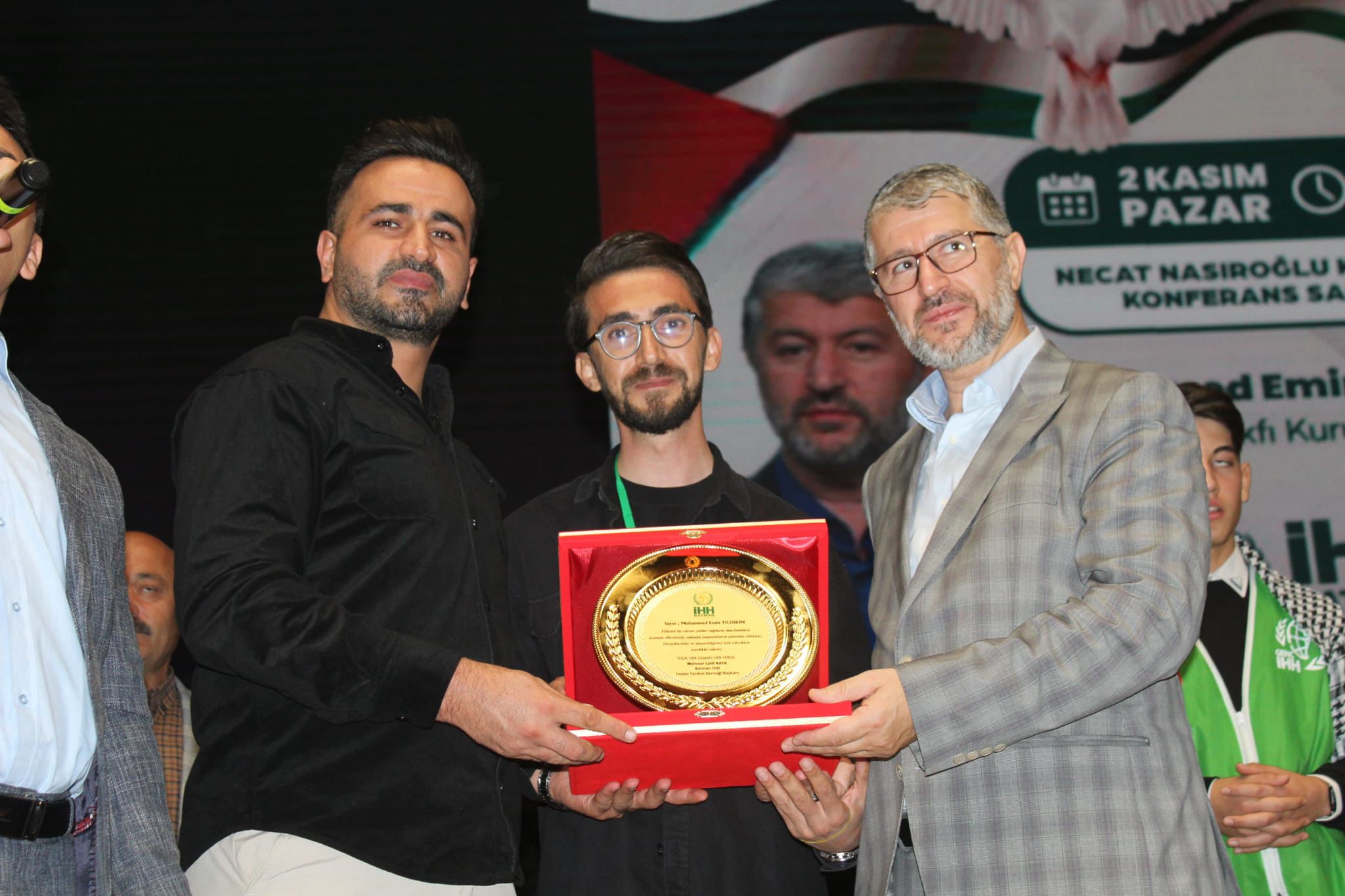 D687212F Fbee 4B8F 90B3 F1Befe6Fa440