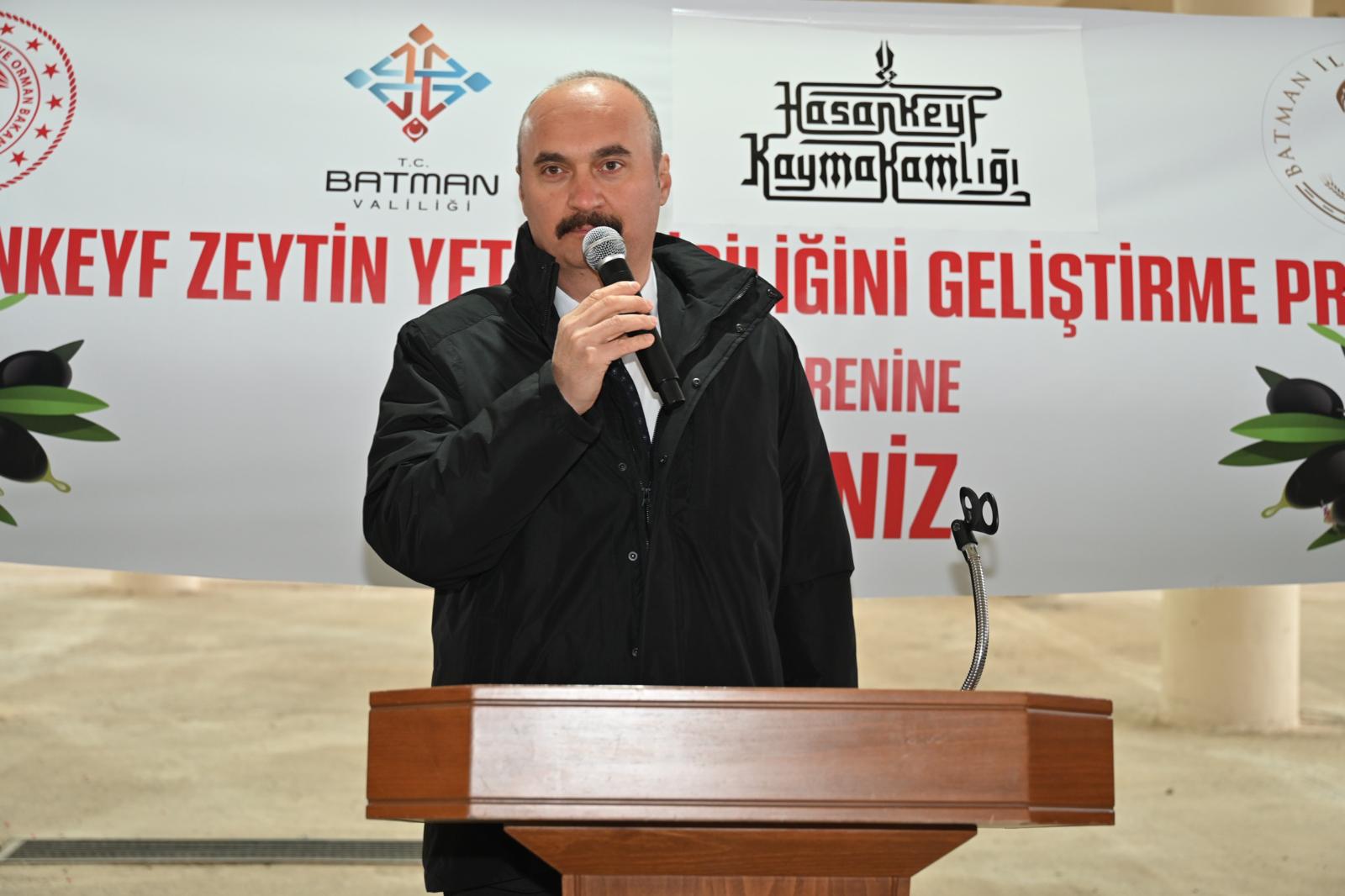 2534E224 9F3A 4C57 8F92 8Bef9F82809C