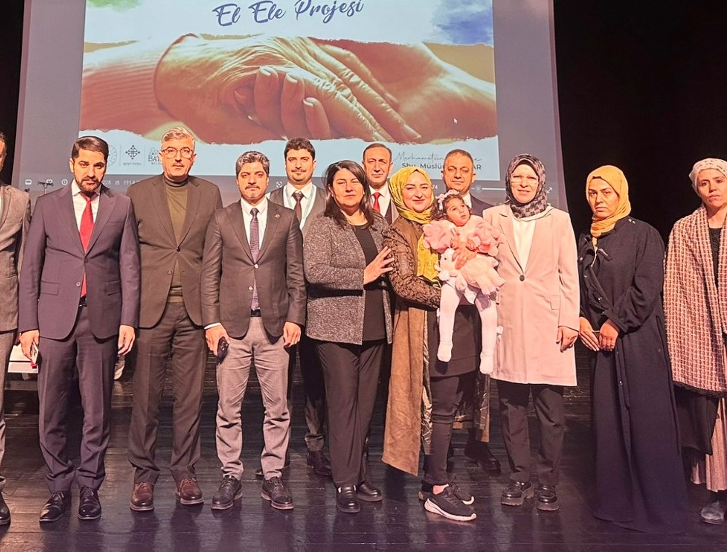 588612159 18340874956227622 6738791891340528310 N