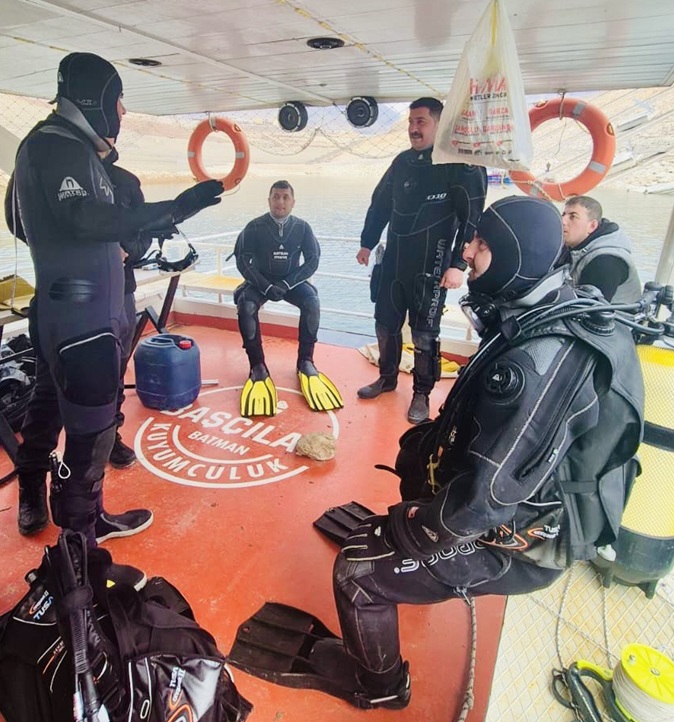 Batmanda Dondurucu Sogukta Hayat Kurtarma Provasi 1