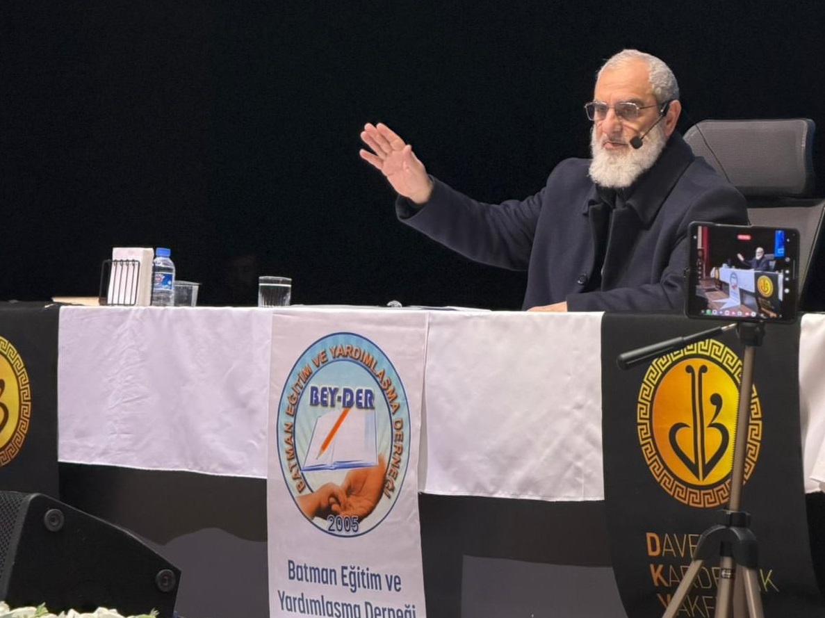 Salon Doldu Tasti, Aile Vurgusu Yanki Buldu (1)1-1