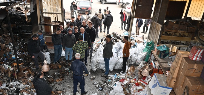 Yeni Sanayi Sitesinde Yangin Sonrasi Vali Canalptan Inceleme 1
