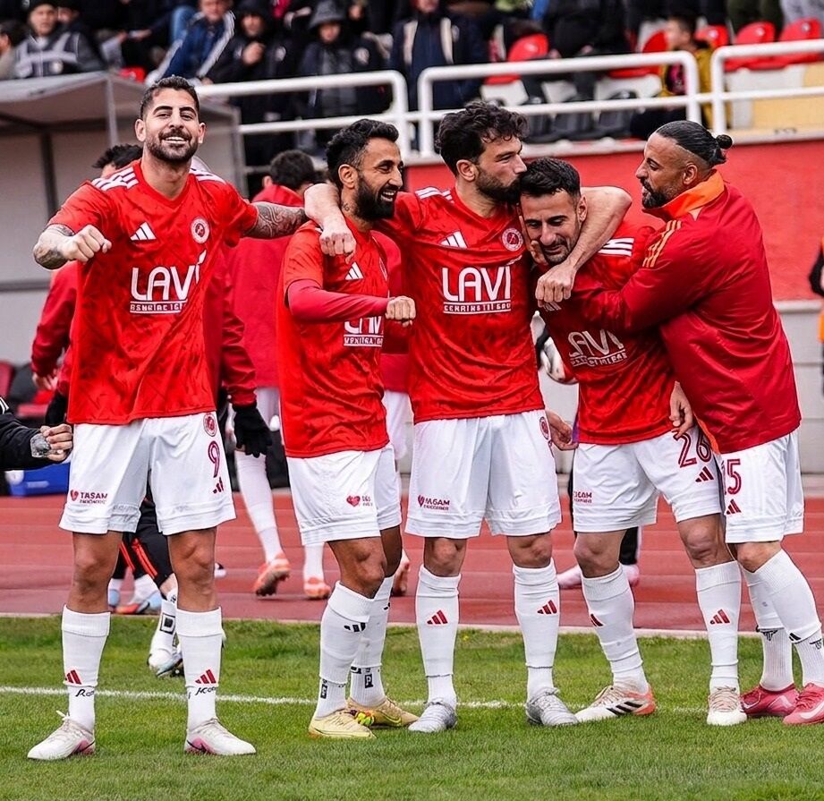 Kastamonuspor 1 Batman Petrolspor 2