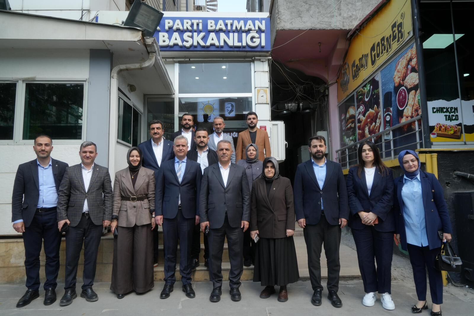 Ak Parti’de Kritik Ziyaret İnsan Hakları Ve Teşkilat Çalışmaları Masaya Yatırıldı (1)