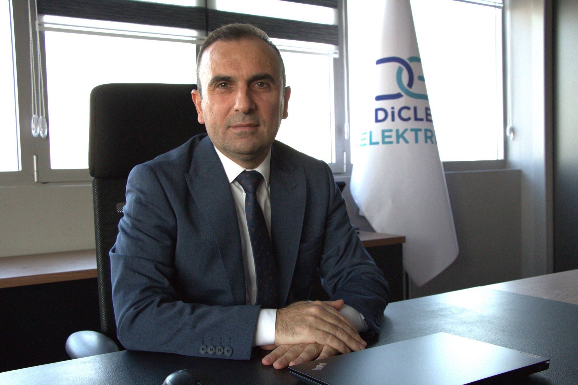 Dicle Elektrik’ten Uzun Hatlara Yüksek Teknoloji Çözümü11