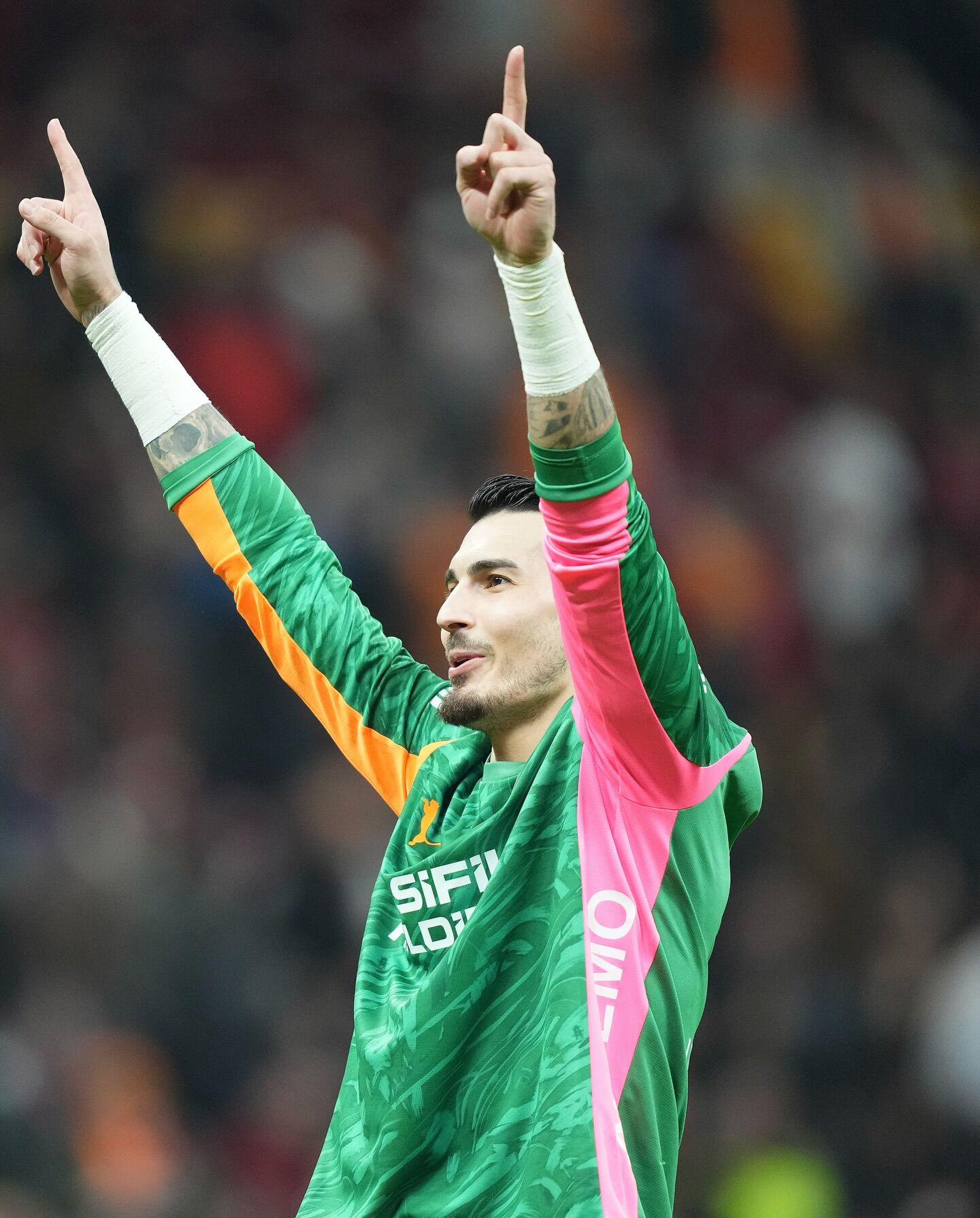 Galatasaraya Trabzonspor Maçı Öncesi Kötü Haber Uğurcan Çakır Hastanede Sağlık Durumu Nasıl Oldu-1