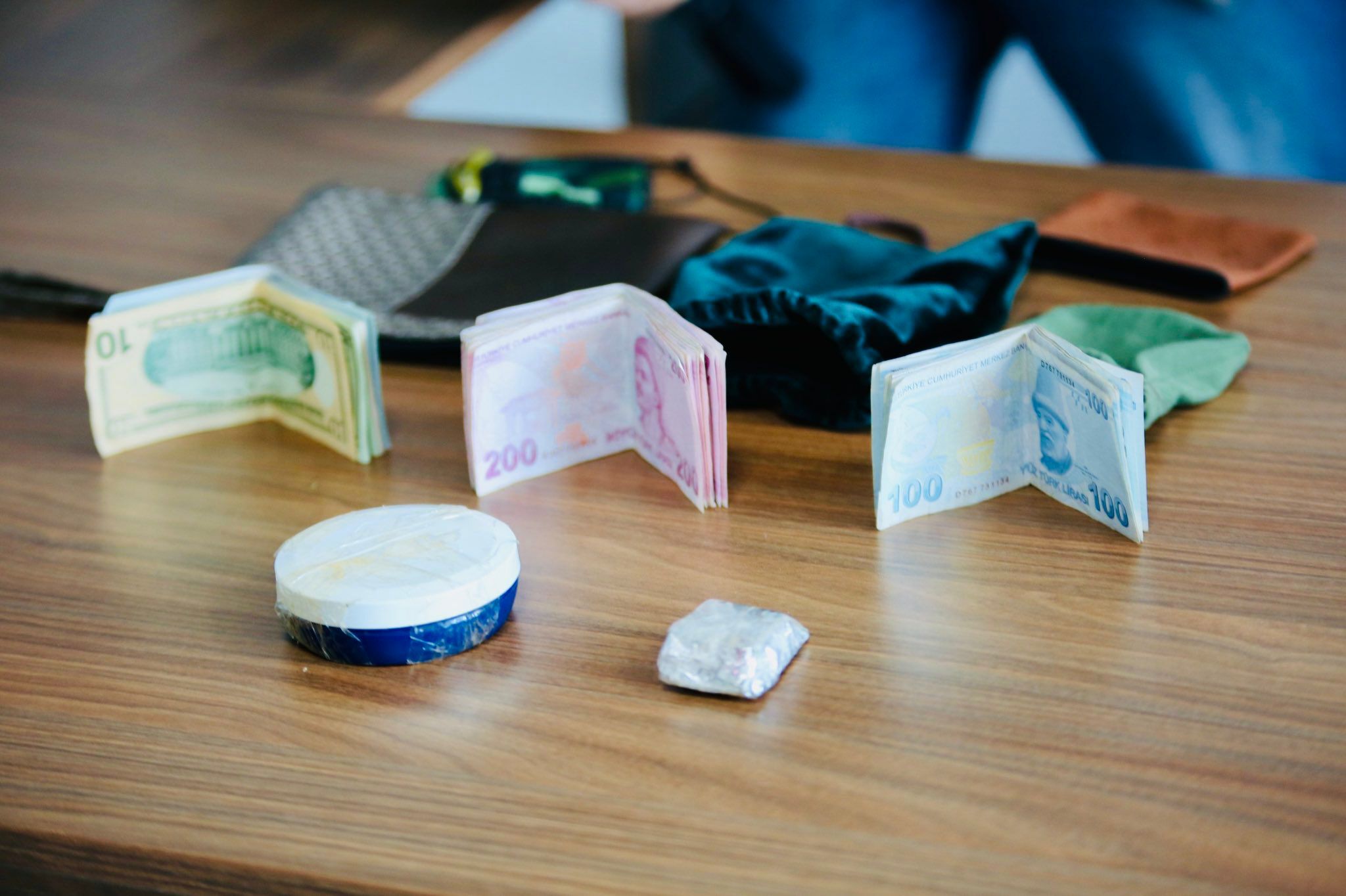 Otobüste Unutulan Altınlar Dürüst Şoför Sayesinde Sahibine Ulaştı! (2)