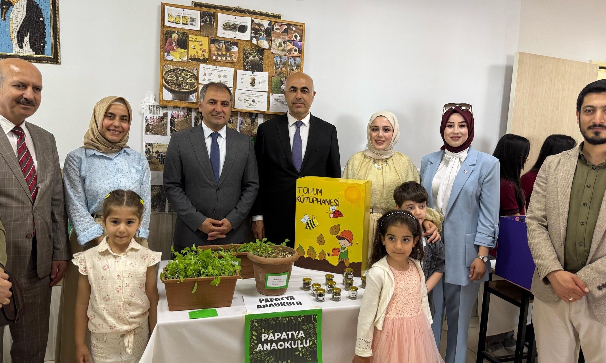 Beşiri’de Harezmi Rüzgarı Öğrenciler Projeleriyle Bilim Şenliğinde Buluştu (1)1
