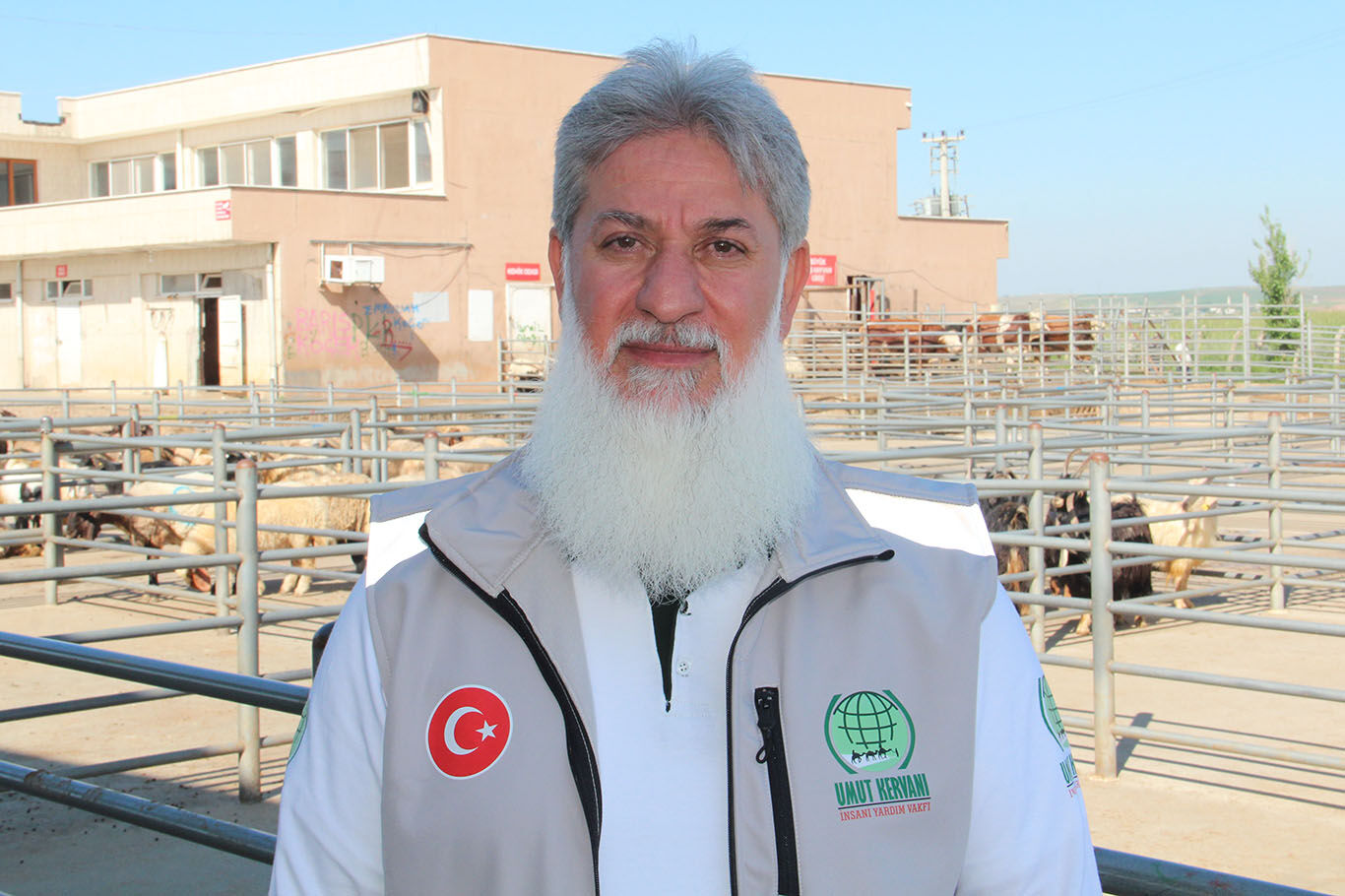 Binlerce Yetimin Sofrasına Bayram Bereketi (1)