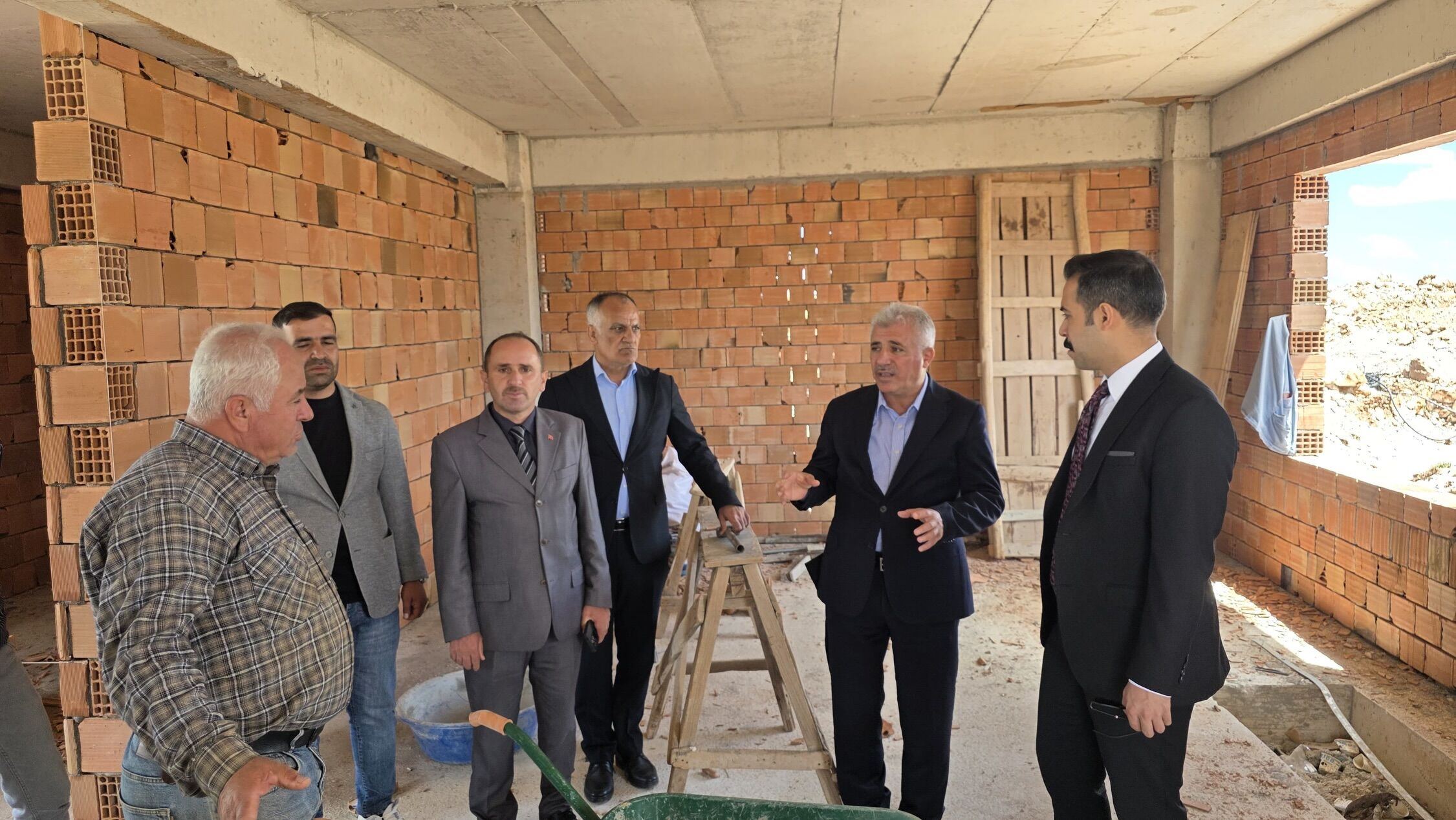 Gercüş’ün Geleceğini Aydınlatacak Dev Adım Enerji Üssünde Inceleme! (2)