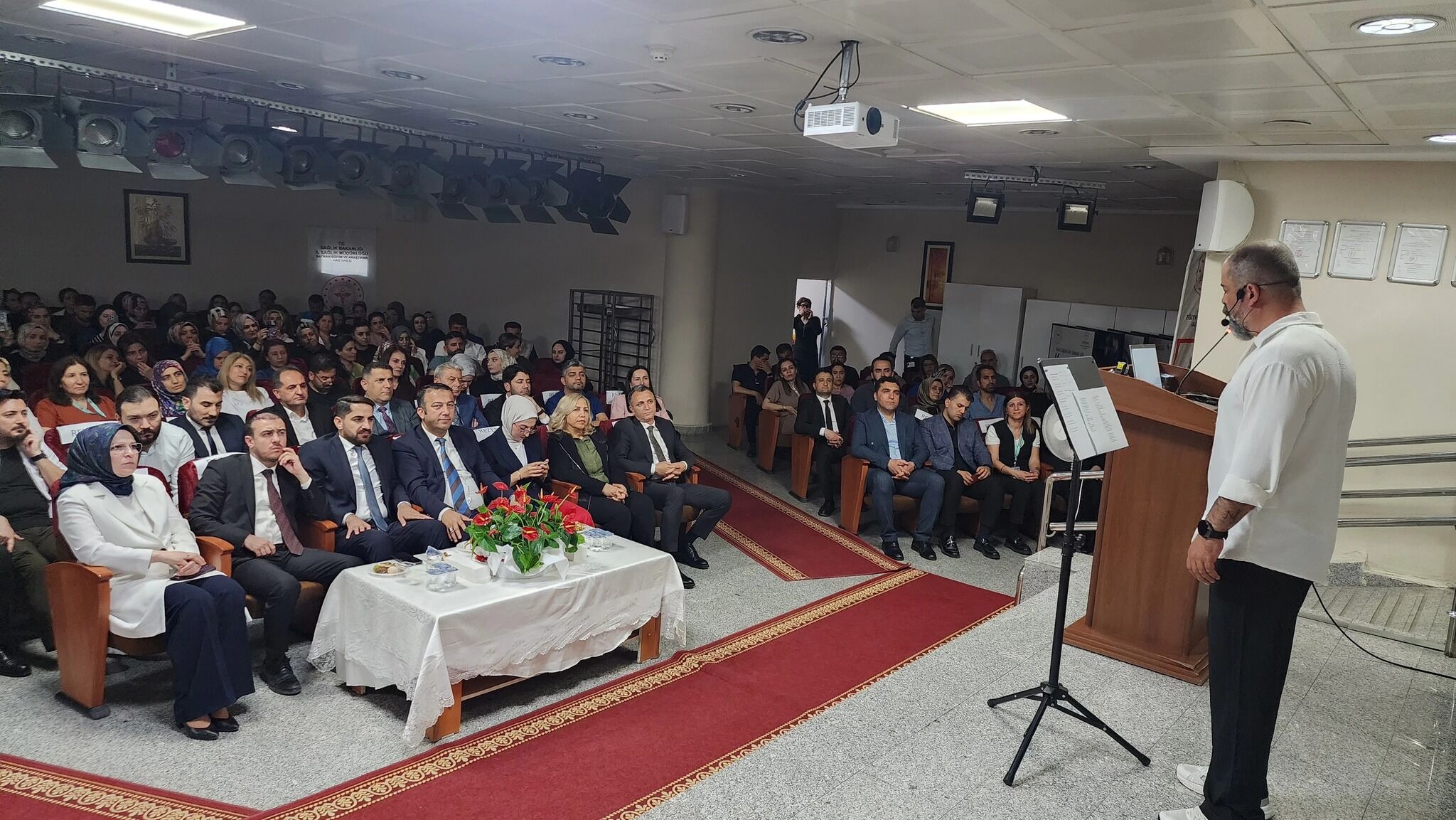 Hemşireler Haftası’nda Duygu Dolu Program (1)