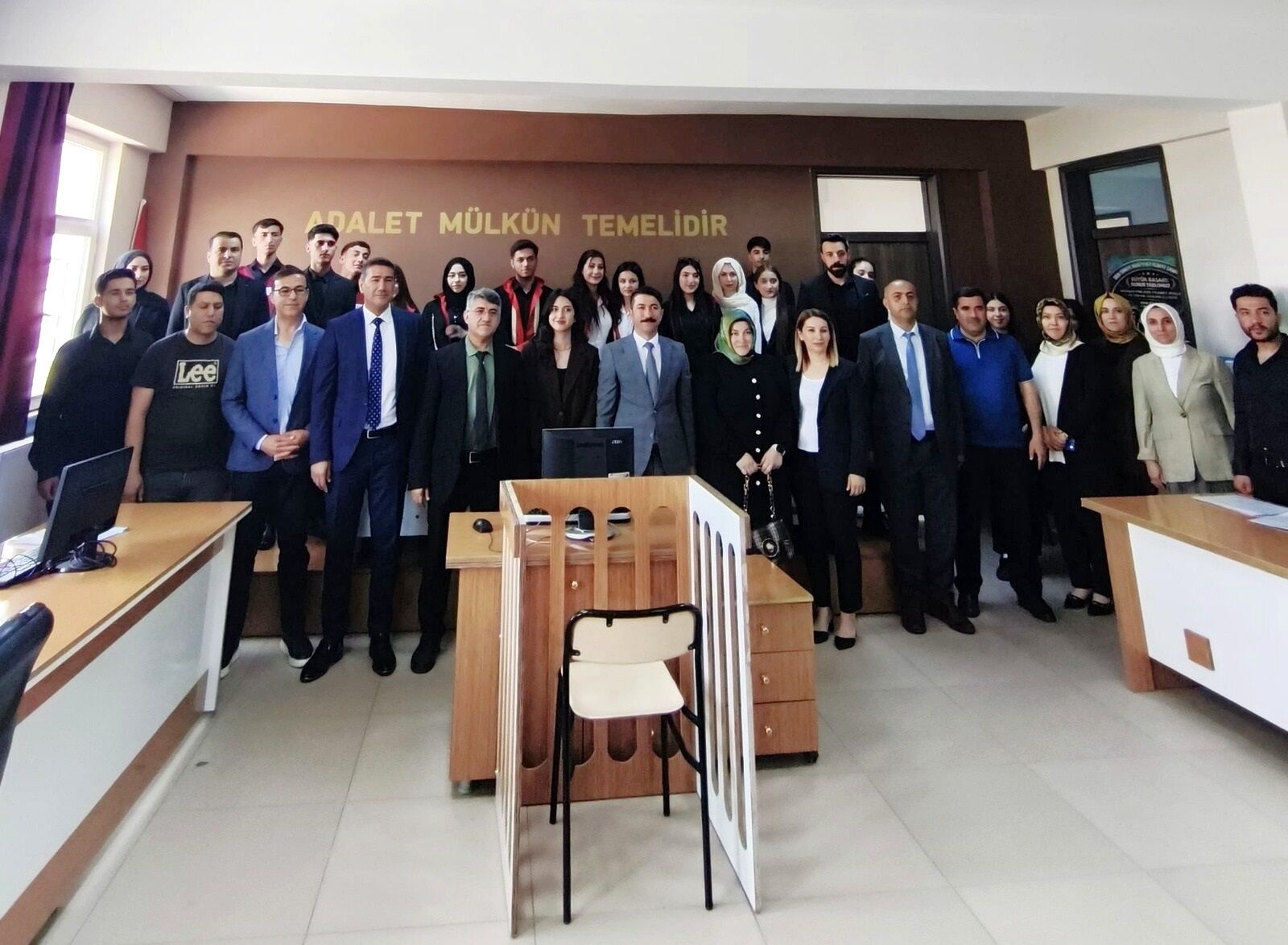 Mahkeme Sınıfa Taşındı Batman’da Öğrenciler Gerçek Duruşmayı Canlandırdı (2)1