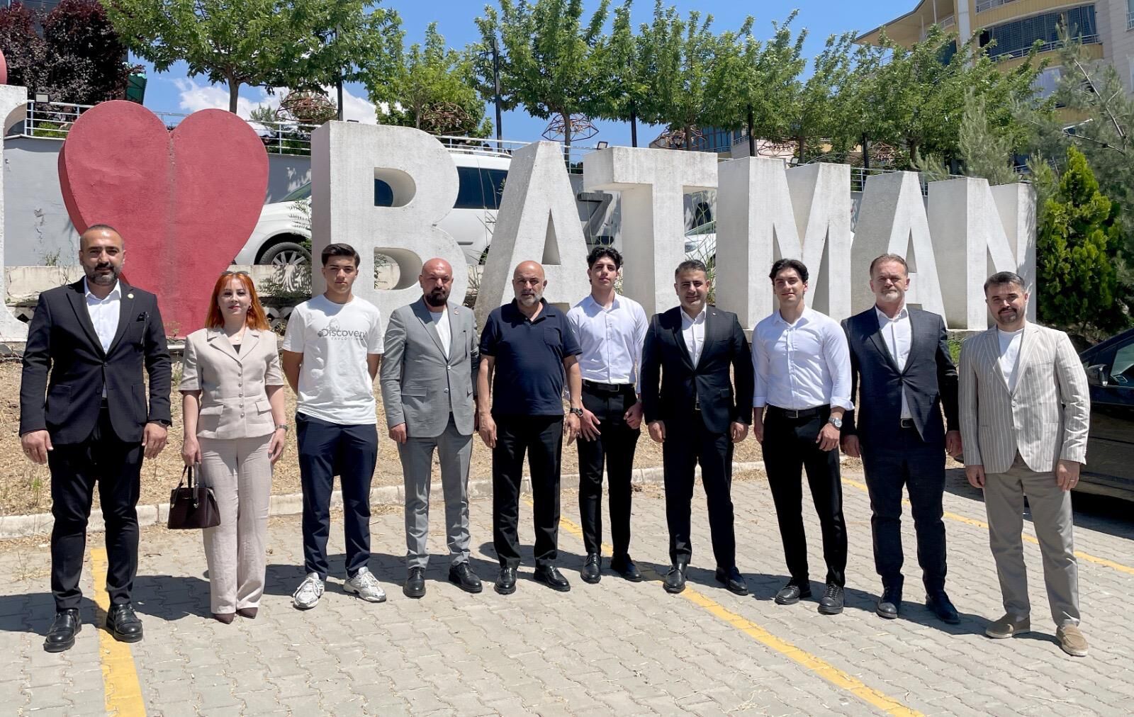 Başkan Çetin, Uluslararası Başarıya İmza Atan Gençleri Ağırladı (1)