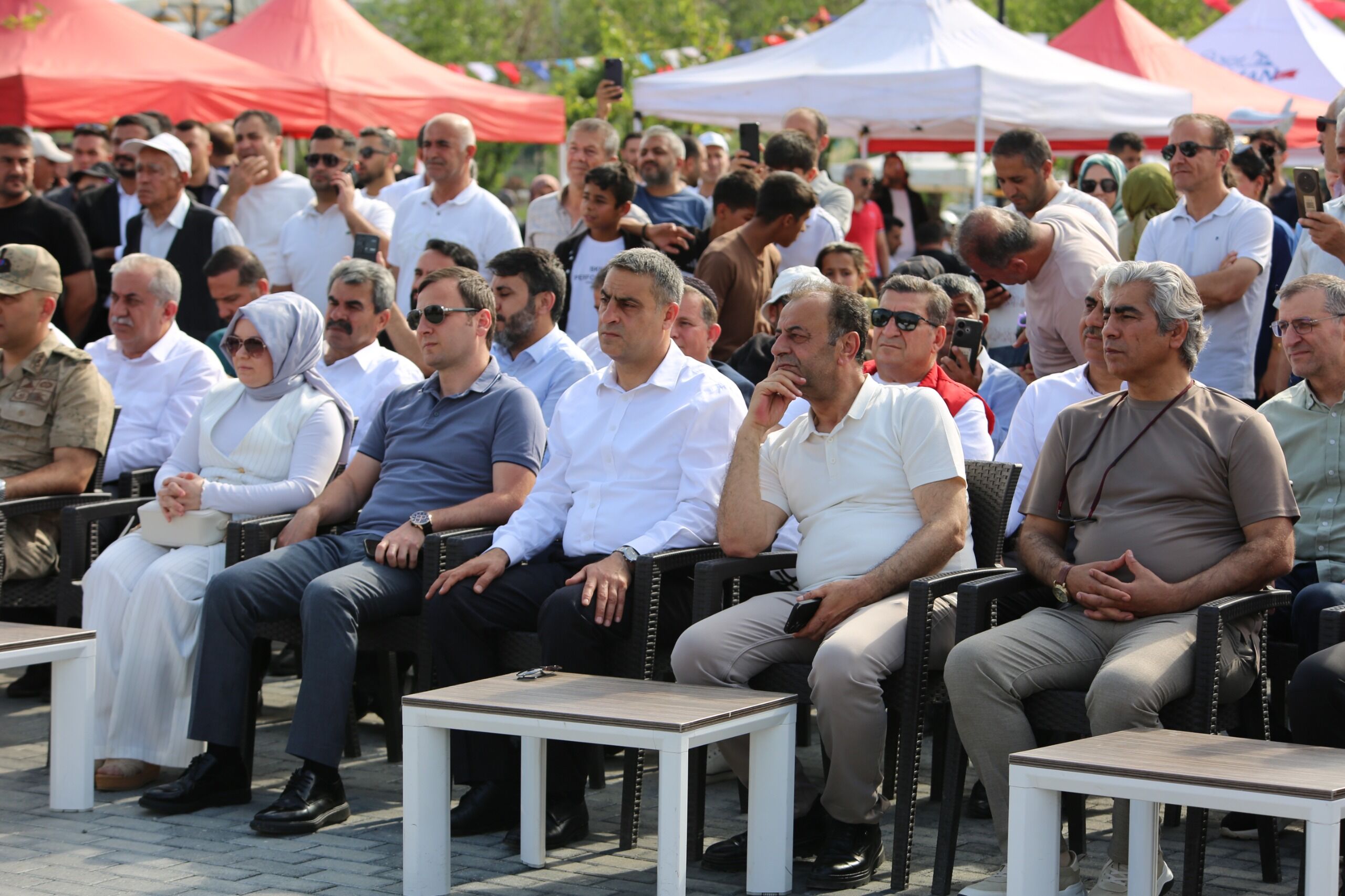 Malabadi’de Tarihle Buluşan Coşku İlk Yaz Şenliğine 10 Bin Kişilik Akın (2)