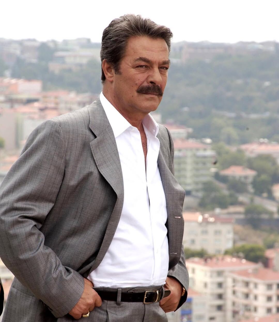Yeşilçam'ın Efsanesi Kadir İnanır'a Veda! Türk Sineması Yasta1