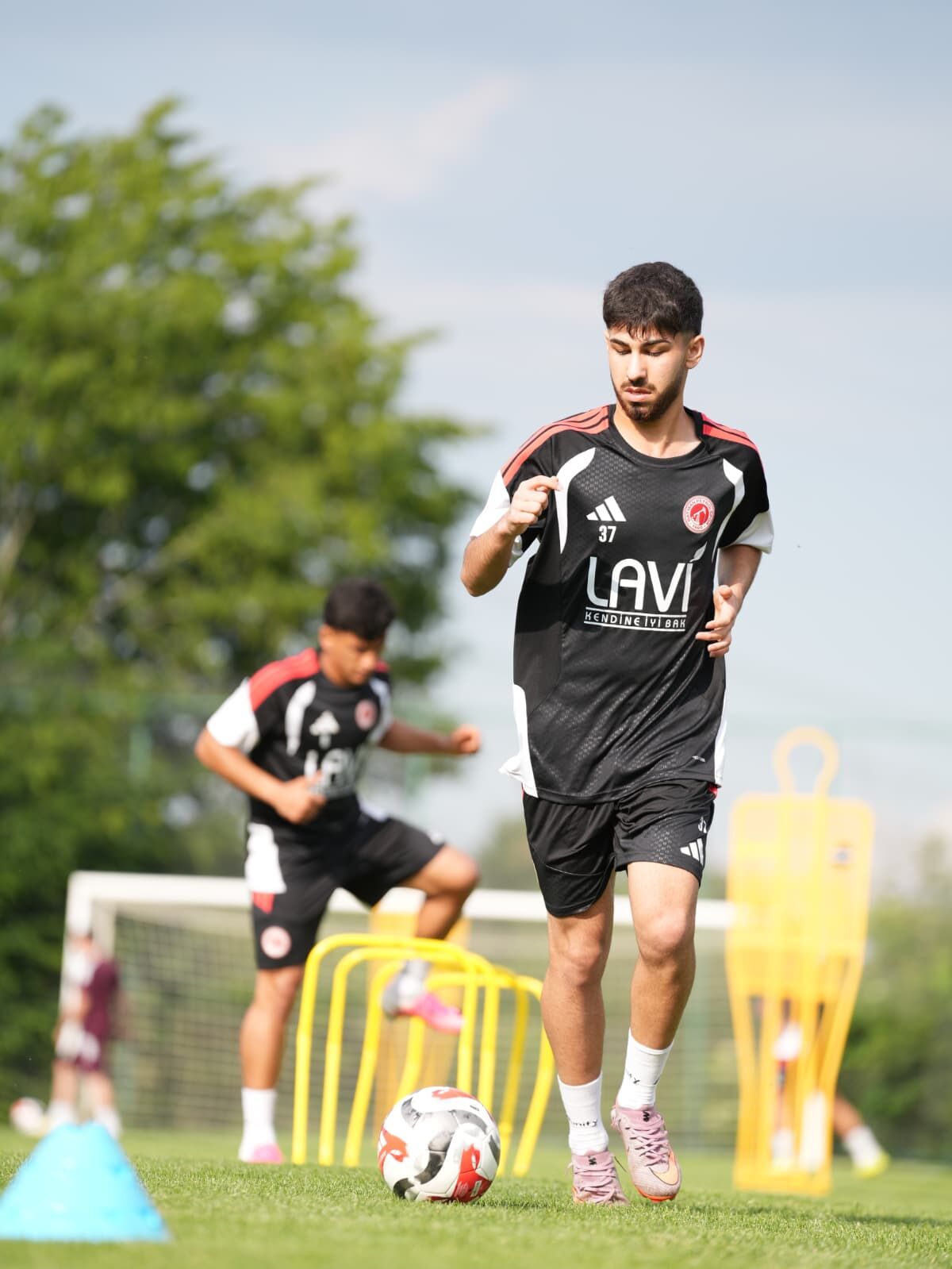 Belediyespor Altyapısı Yeni Yetenekler Kazandırmaya Devam Ediyor (2)