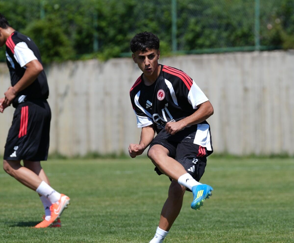 Belediyespor Altyapısı Yeni Yetenekler Kazandırmaya Devam Ediyor (3)