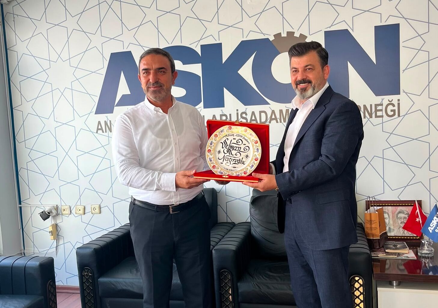 GÜNCEL