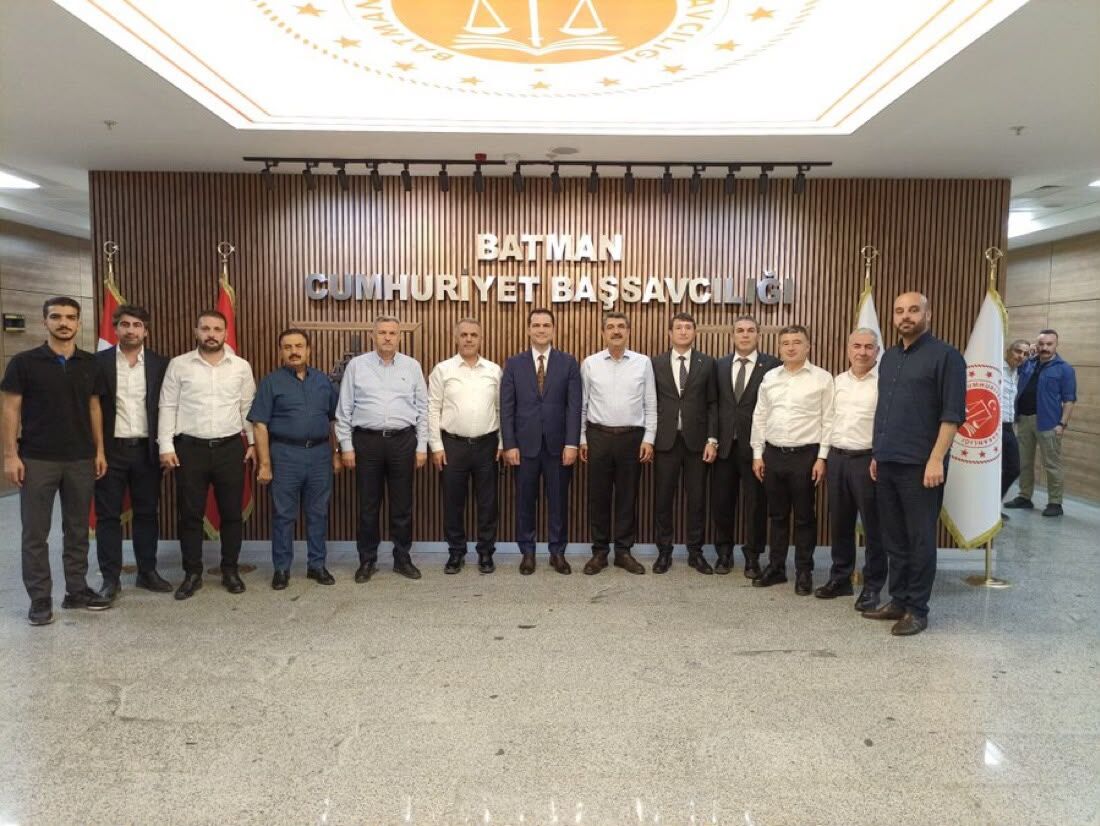 SİYASET