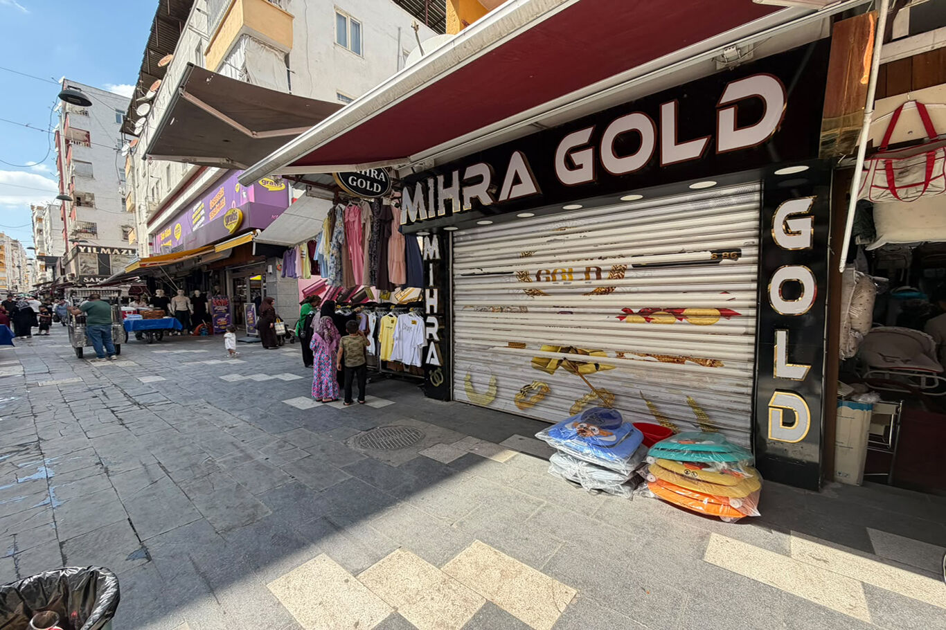 Diyarbakır'da 425 kuyumcu kepenk kapattı