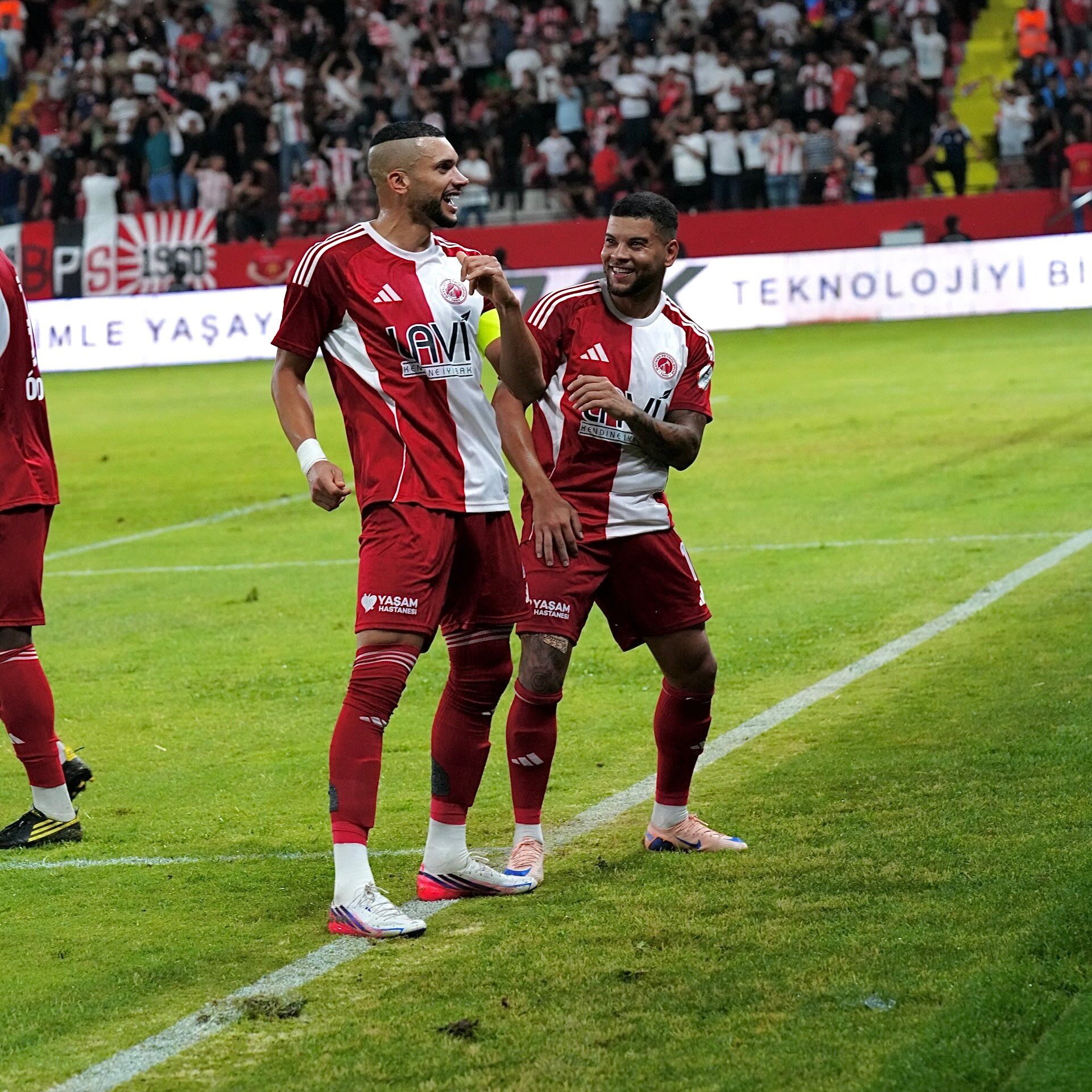 Doria Batman Petrolspor Mac