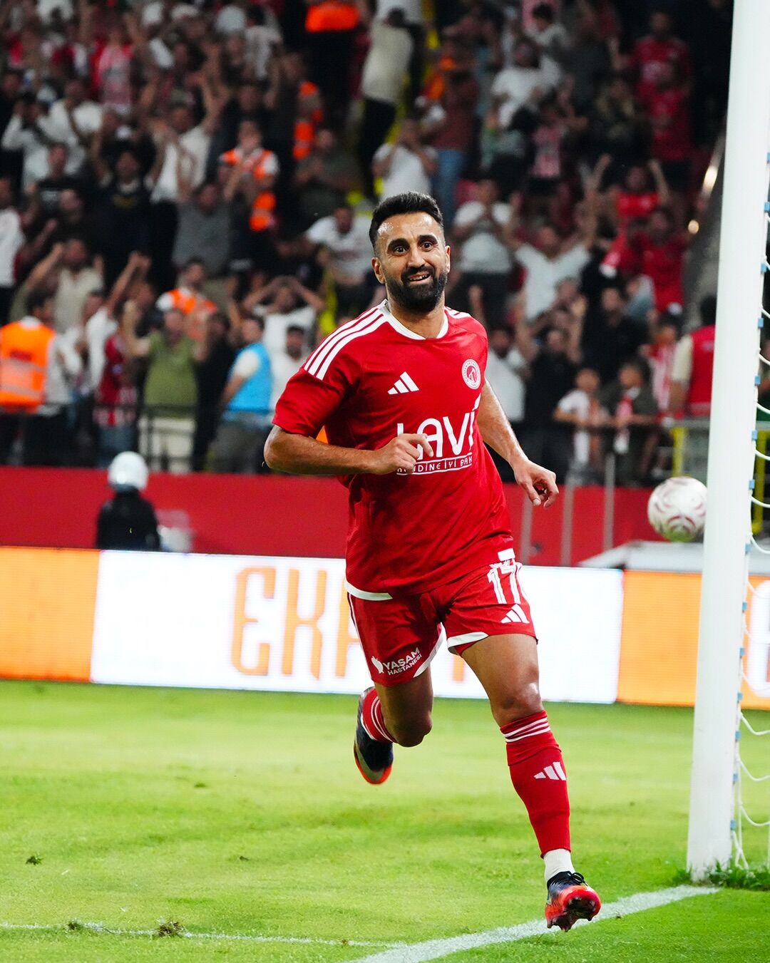 Gökhan Karadeniz-1