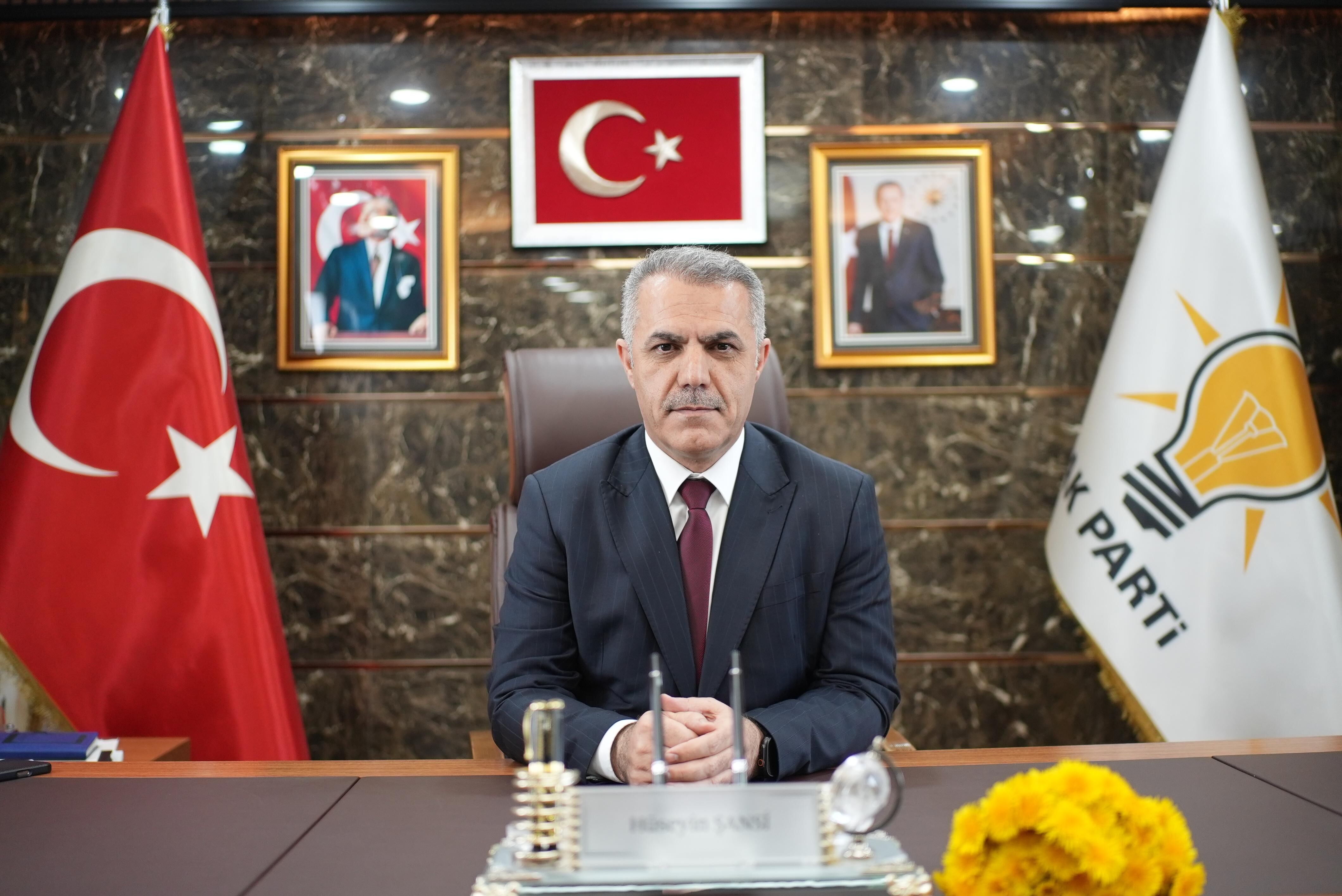 SİYASET