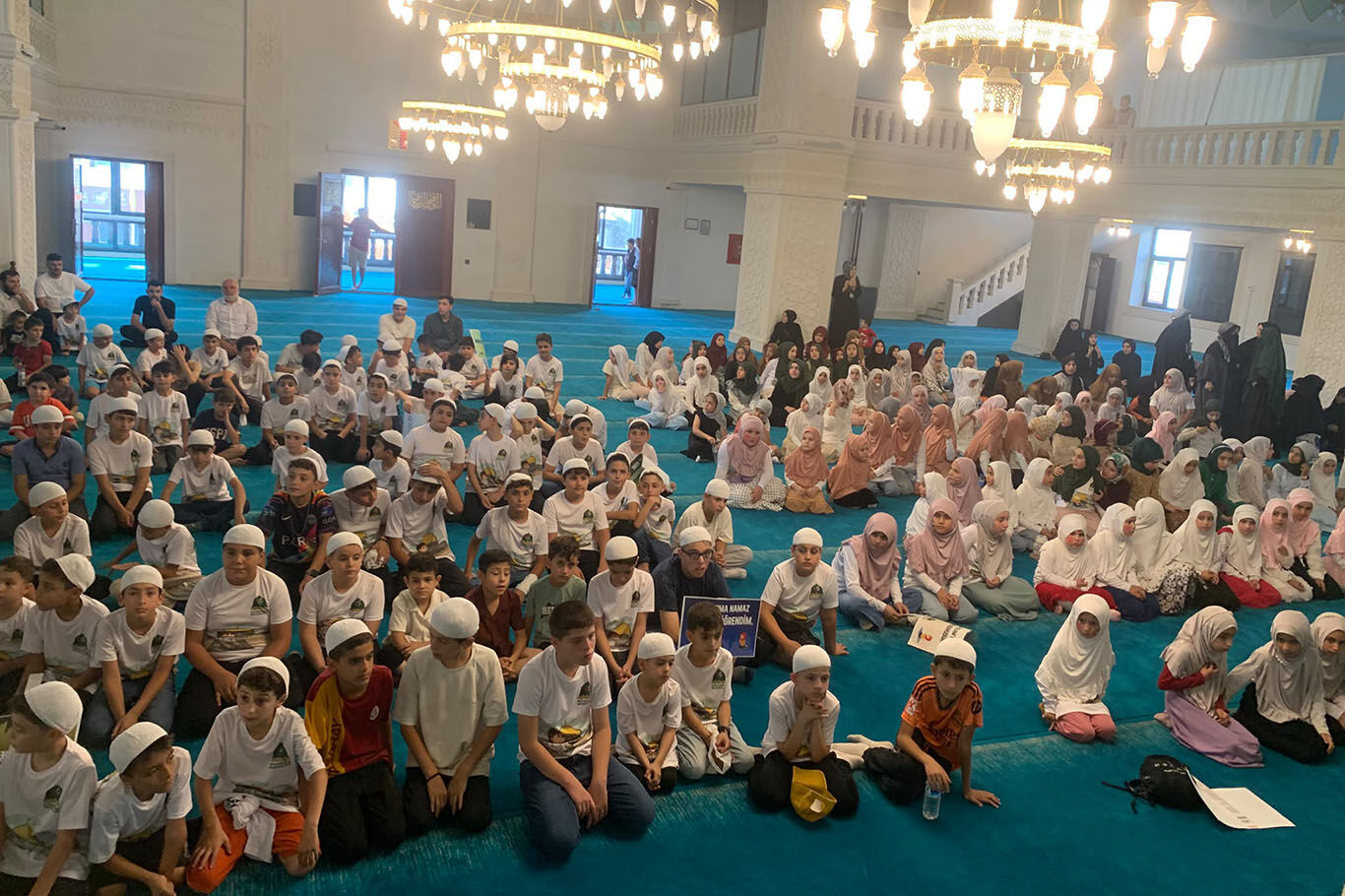 Sason’da Yüzlerce Çocuk İçin Namaz Sevinci