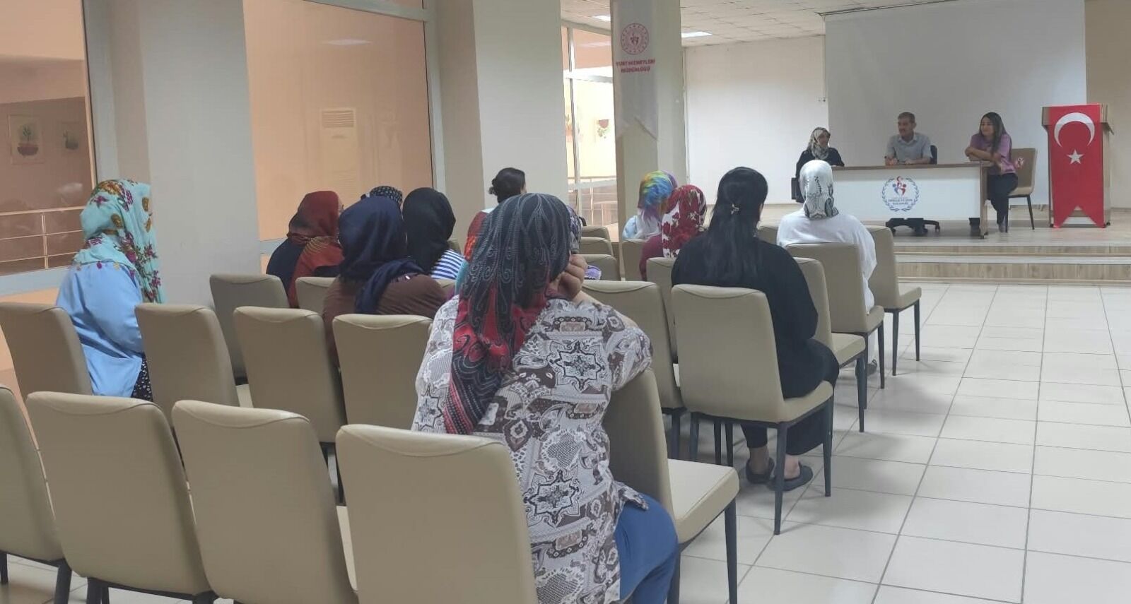 Batı Raman Kız Öğrenci Yurdu’nda Yeni Dönem Öncesi Hijyen Seferberliği