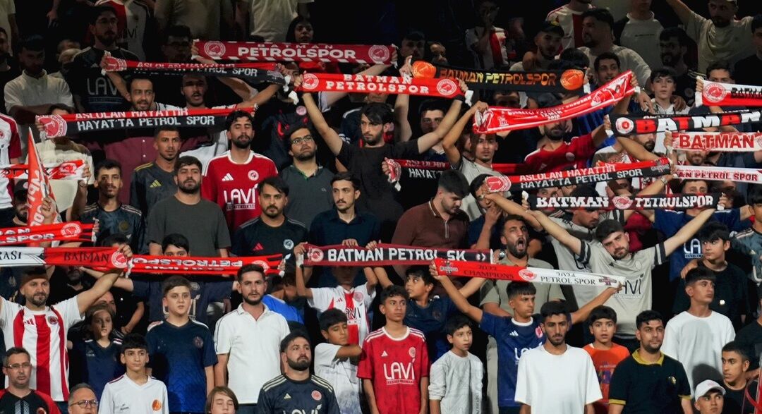 Batman Petrolspor’da dikkat çeken yükseliş: Taraftar desteği her hafta büyüyor