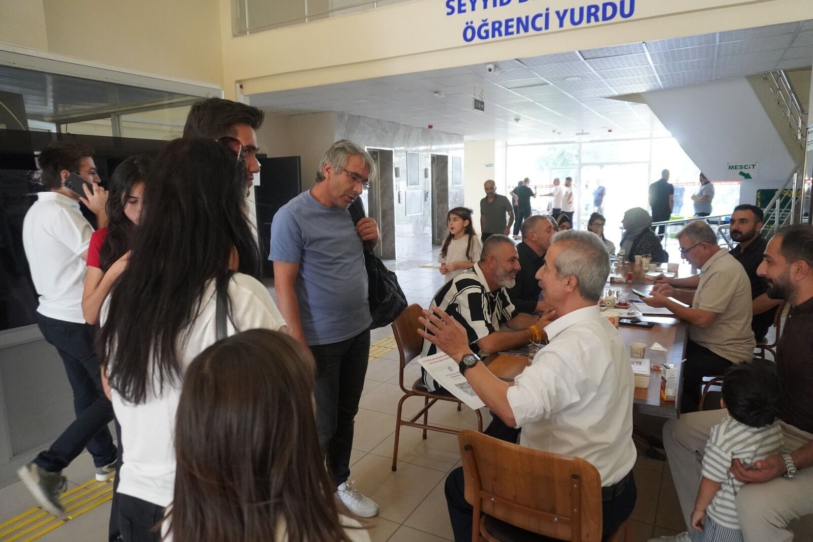 Batman’da Üniversite Heyecanı: Öğrenciler Yurtta Sıcak Karşılandı