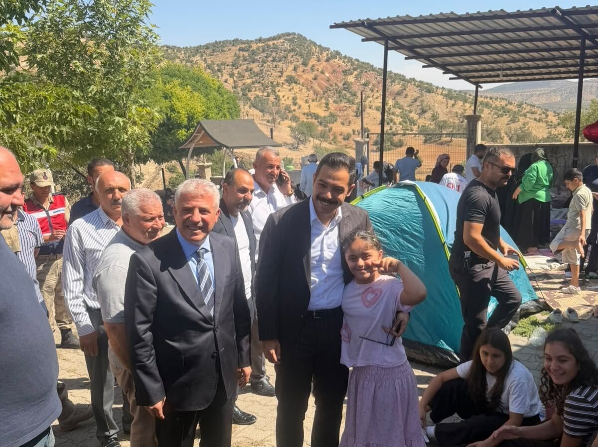 Gercüş’te Seyit Bilal Hazretleri Anıldı Manevi Değerler İçin Anlamlı Buluşma (1)