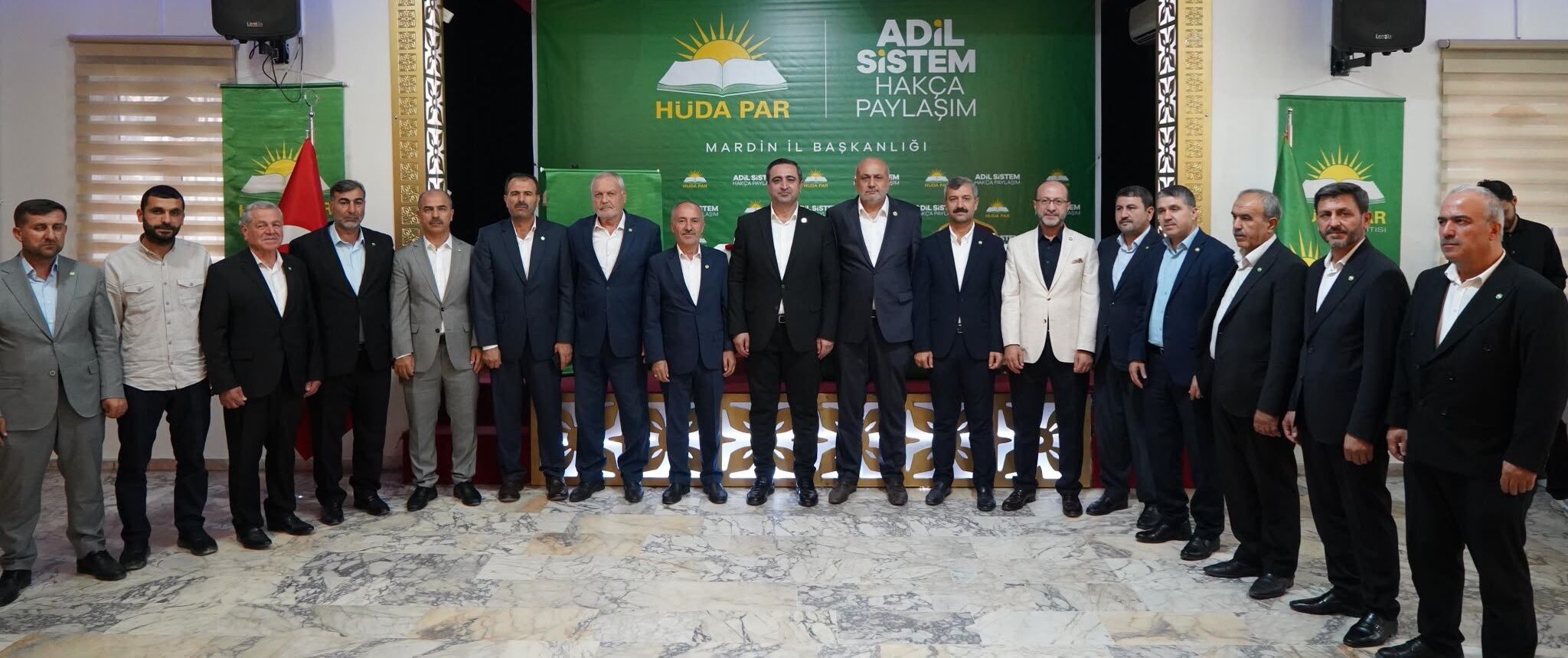 SİYASET