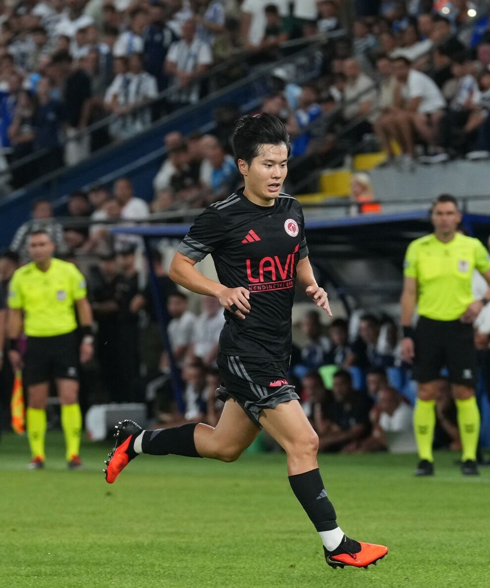 Jin Ho Jo Orta Sahada Dikkat Çekiyor2