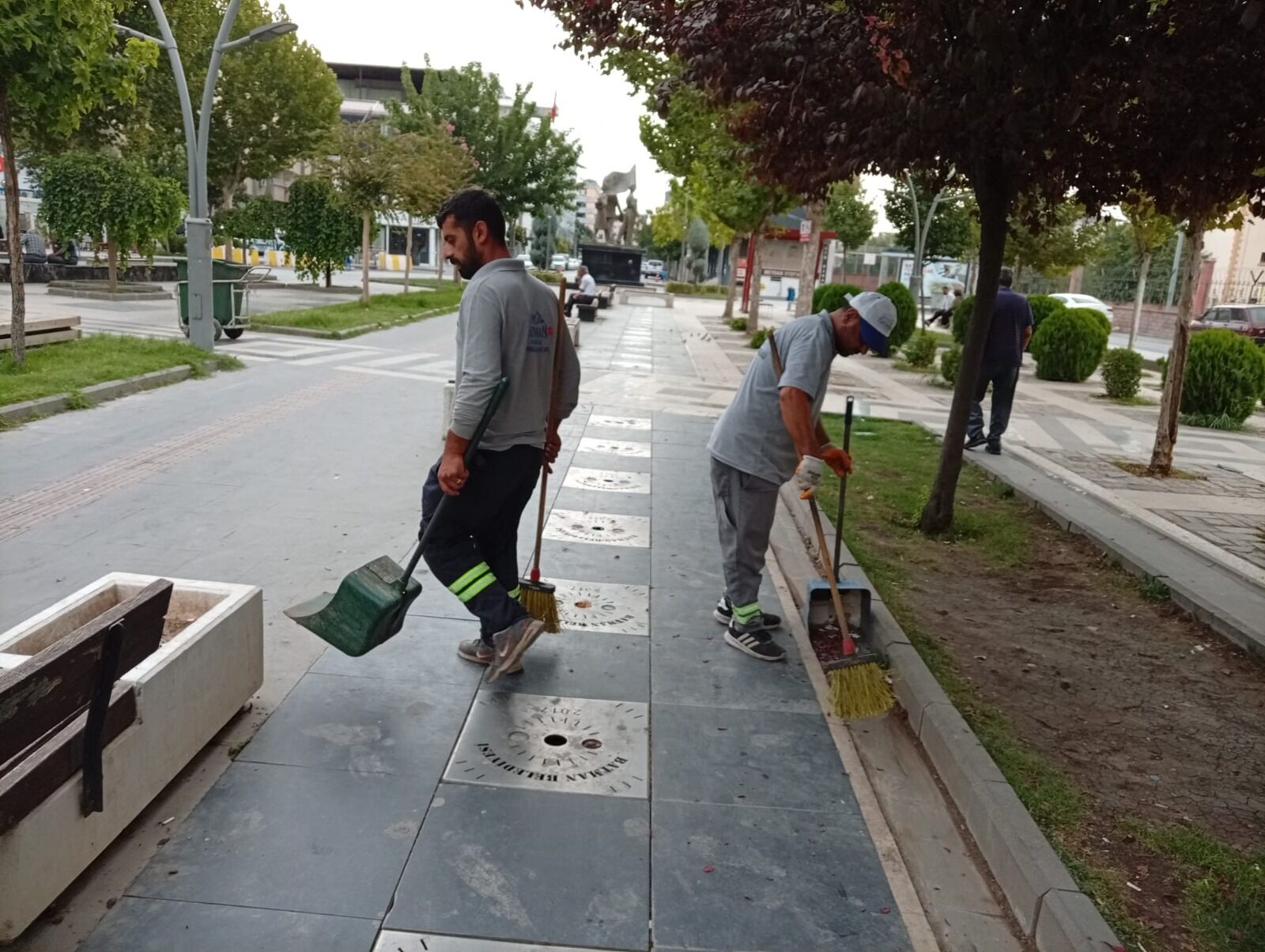 Kent Genelinde Hummalı Temizlik Çalışması