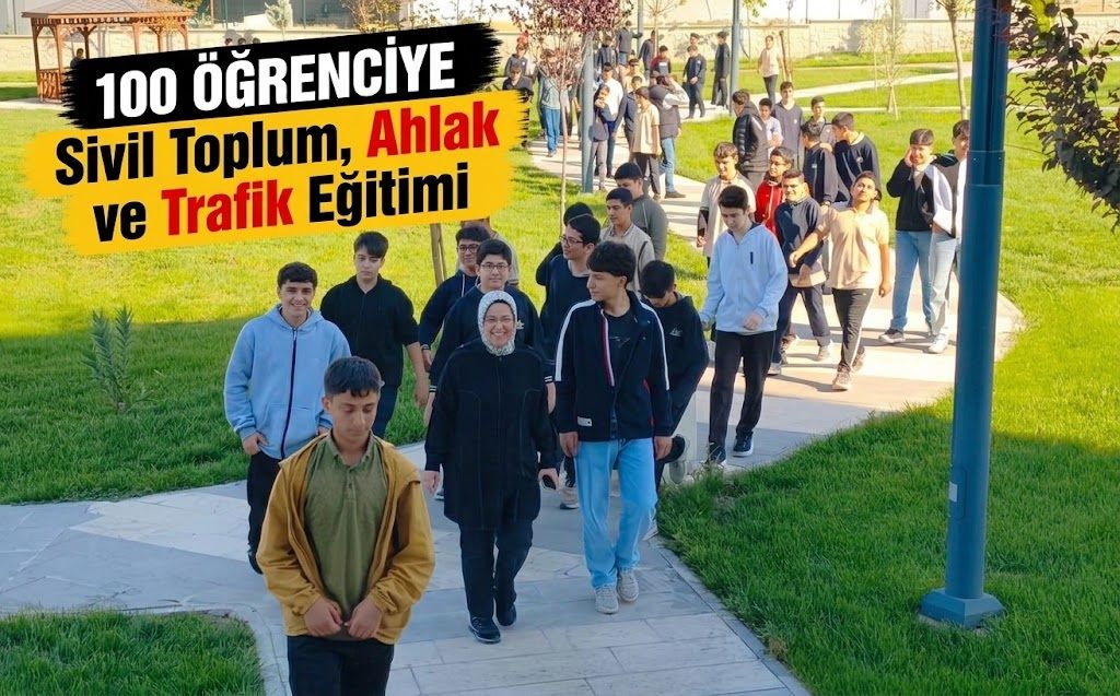 100 Öğrenciye Sivil Toplum, Ahlak ve Trafik Eğitimi