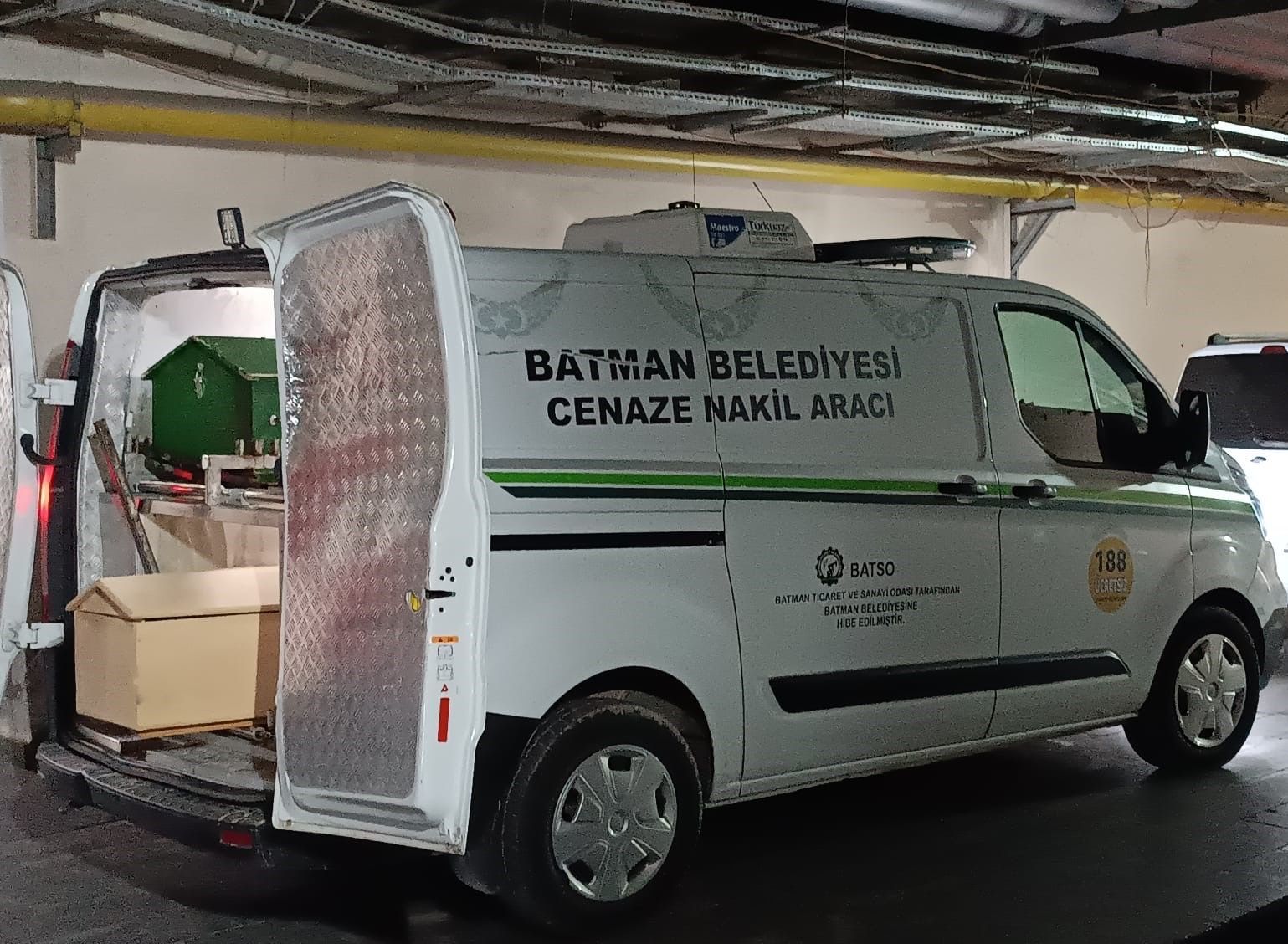Batman’da Feci Olay! Halı Çırparken 8. Kattan Düştü