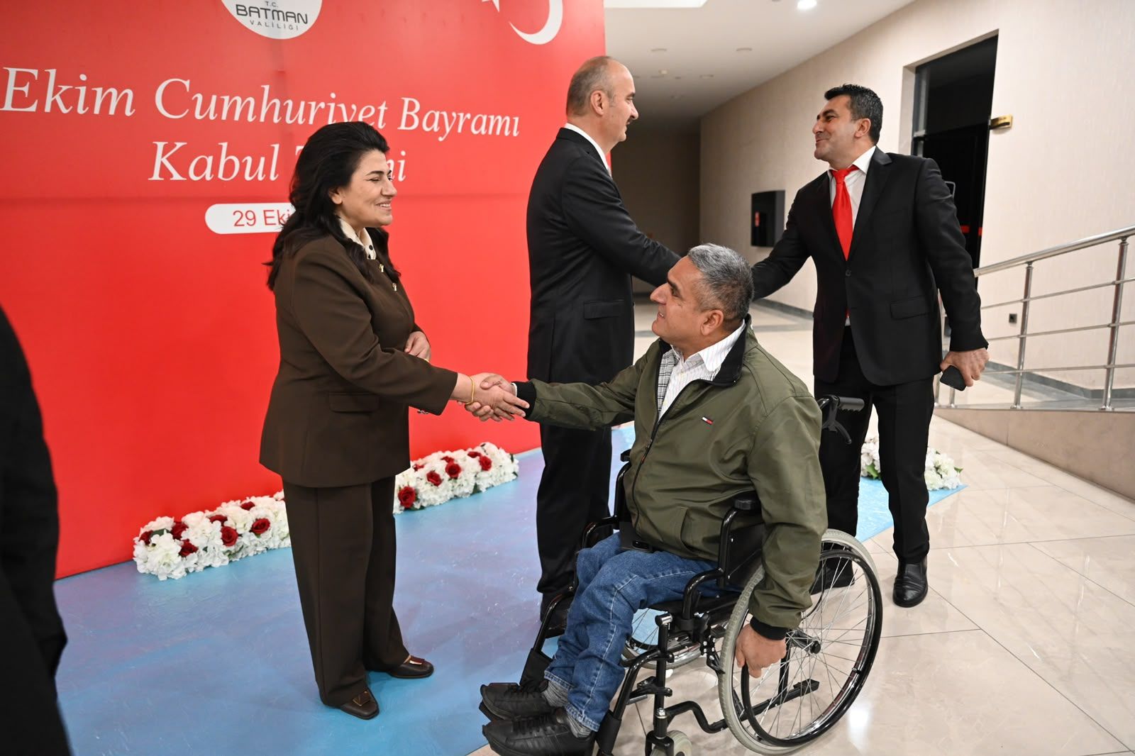 Batman’da Cumhuriyet Coşkusu Protokolle Paylaşıldı-1