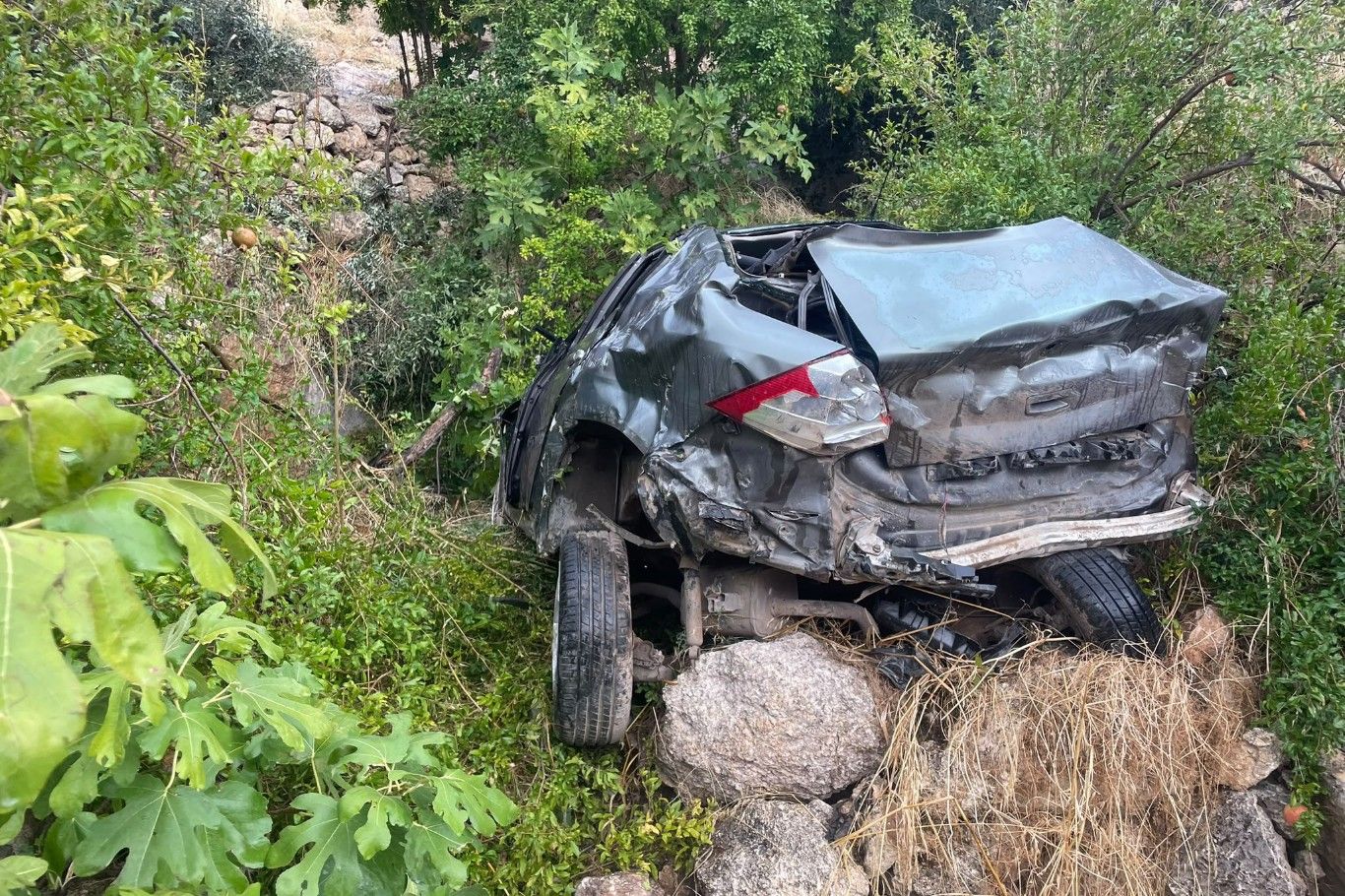 Mardin’de Feci Kaza! Otomobil Şarampole Devrildi