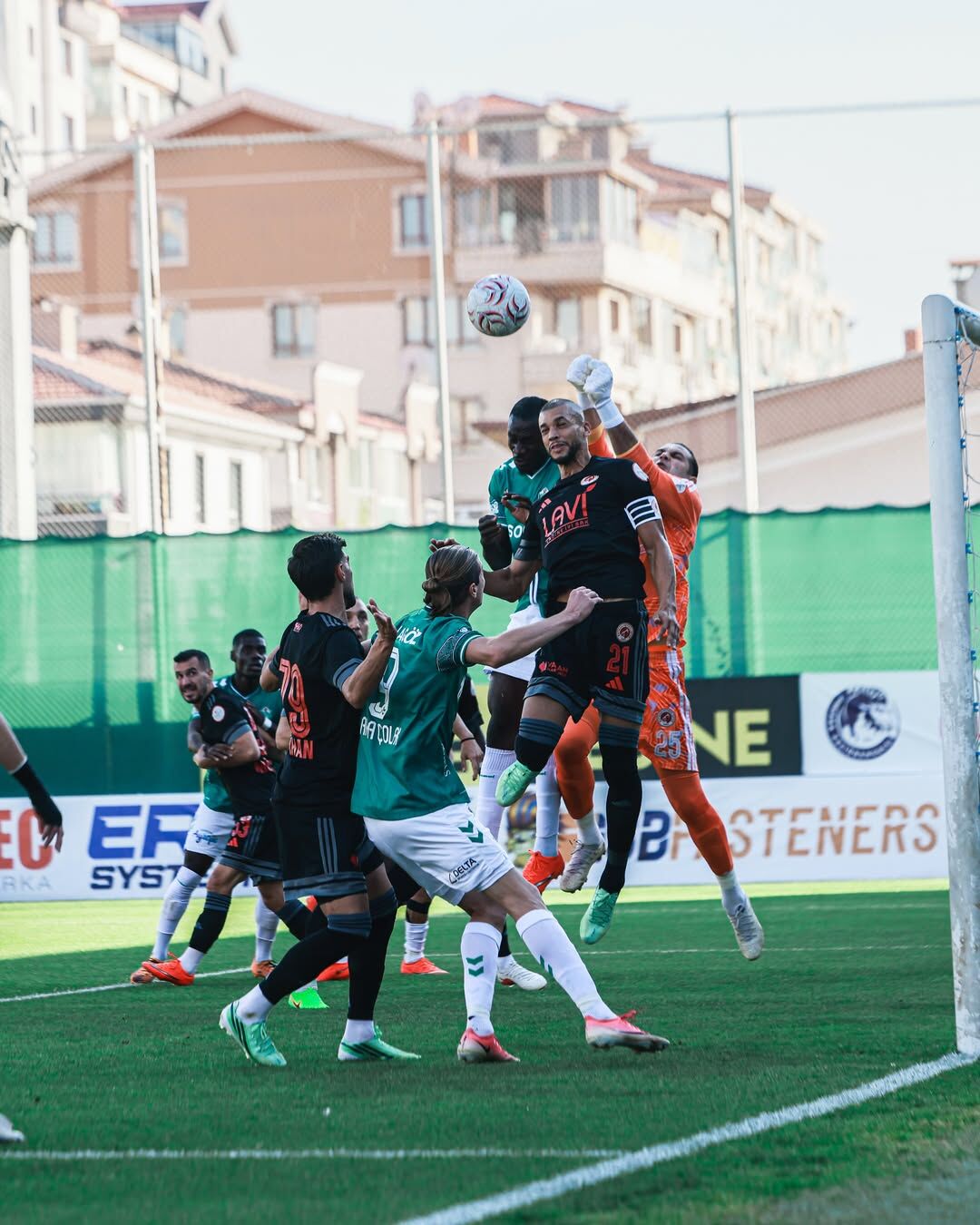 Petrolspor Iğdır'a Boyun Eğdi2