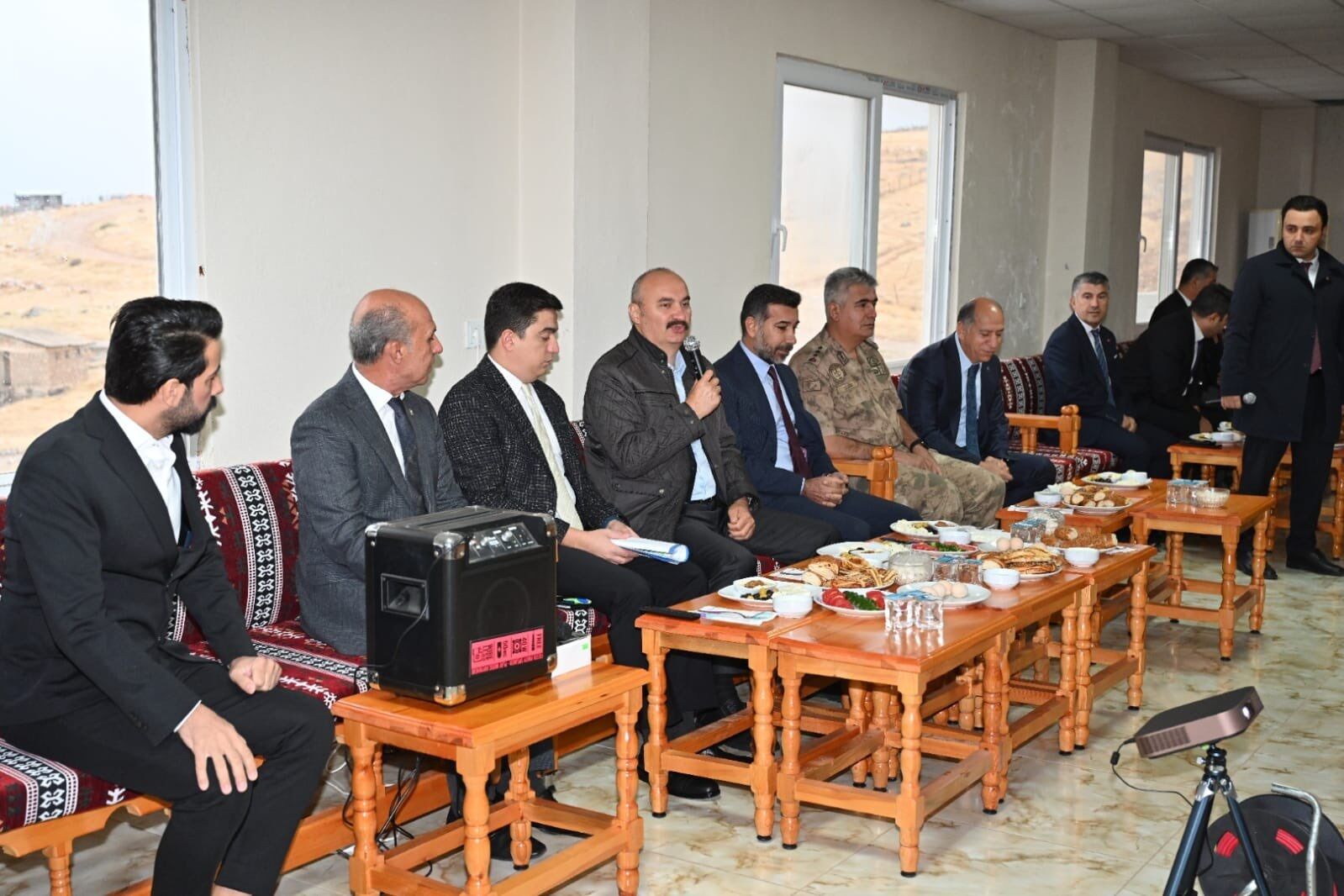 Protokol Günün Ilk Işıklarıyla Sahaya Indiler (1)1