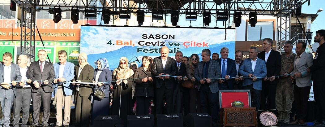 Sason’da Festival Coşkusu Binlerce Kişi Bir Araya Geldi2