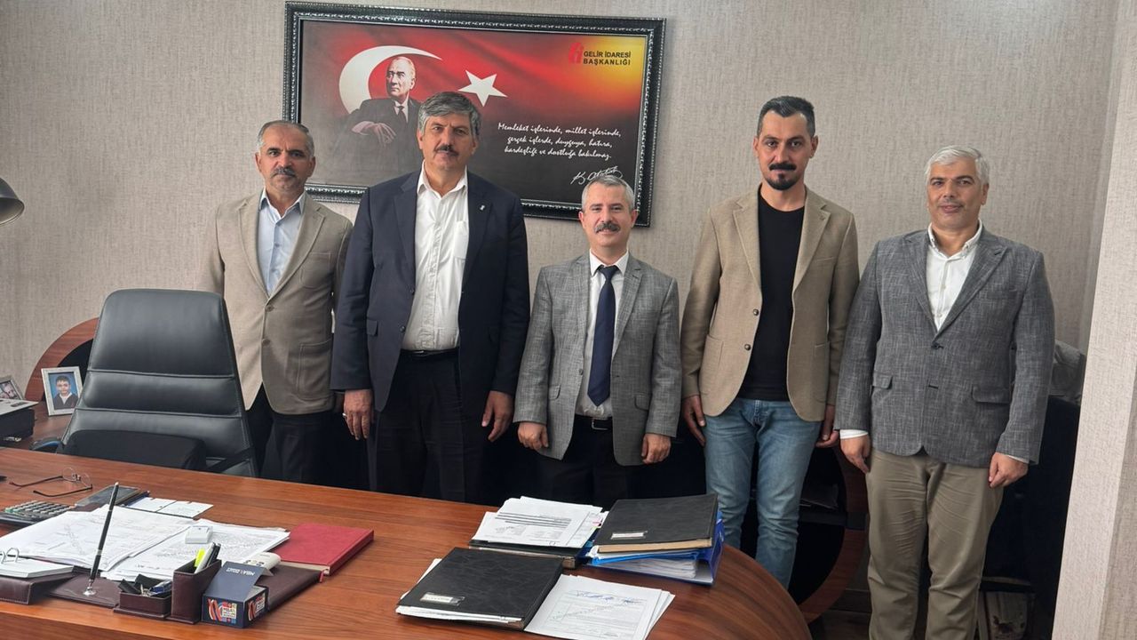 Başkan Çiftçi'den Vergi Dairesi Müdürüne Ziyaret