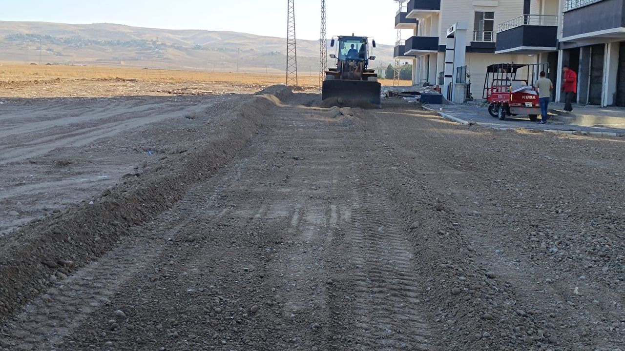 BAYINDIR MAHALLESİ’NDE YENİ BAĞLANTI YOLU ÇALIŞMASI