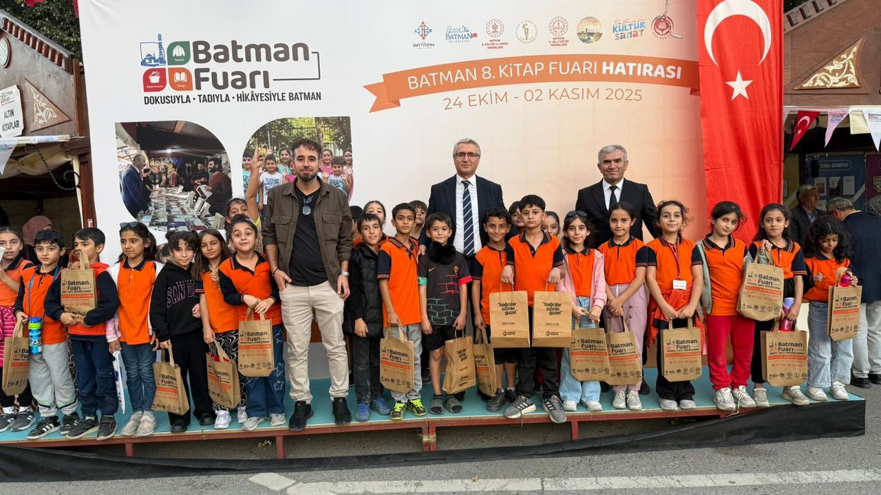 Batman 8. Kitap Fuarı’nda Kitap Sevgisi Büyüyor!