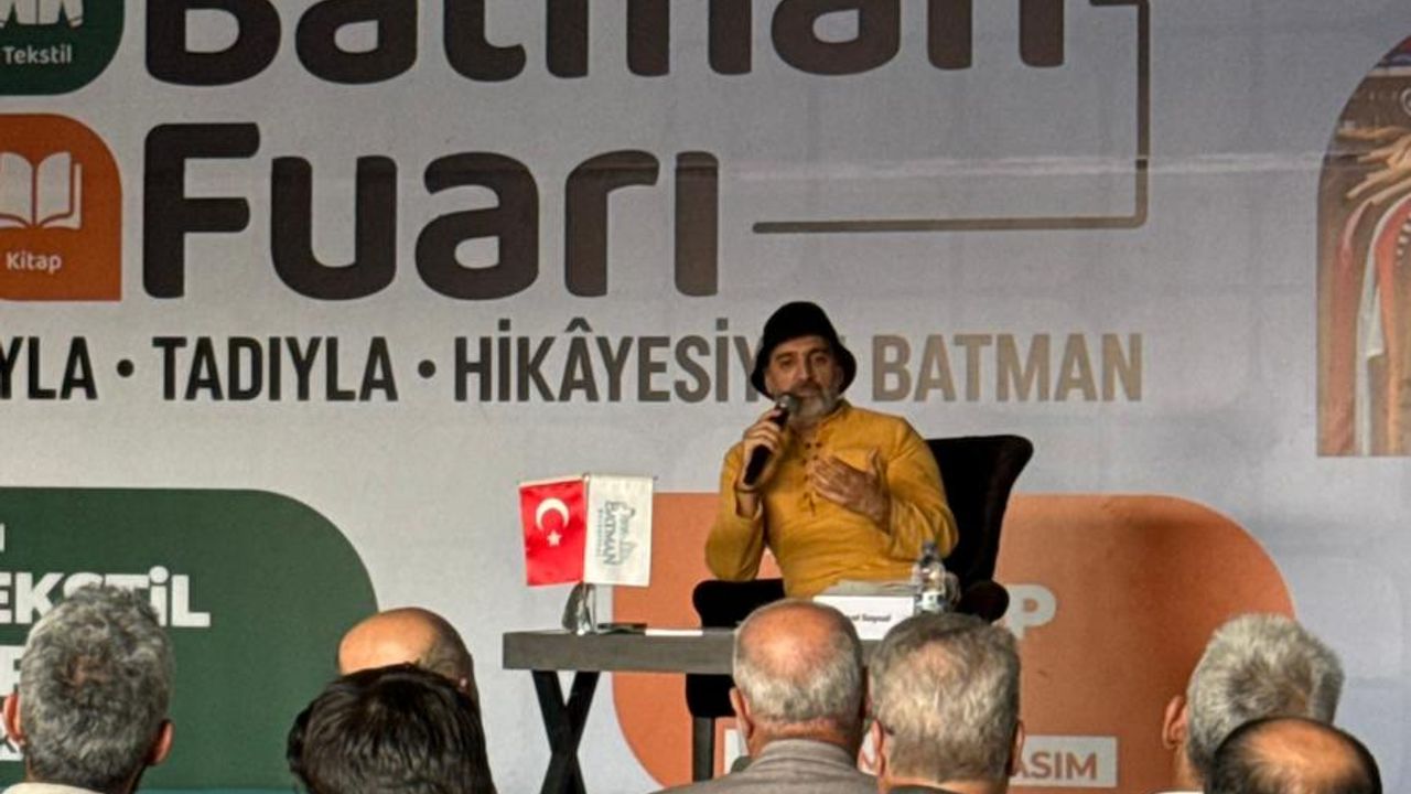 Tarık Tufan ve Faysal Soysal, Batman 8. Kitap Fuarı’nda Okurlarıyla Buluştu