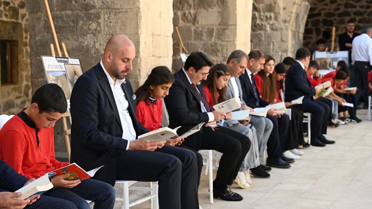 Mor Kuryakos Manastırı’nda kitap okuma etkinliği