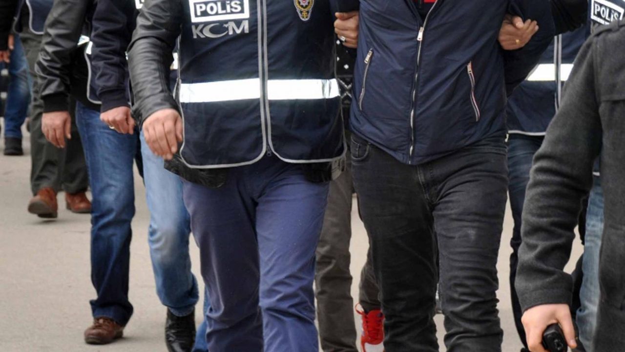 Şırnak'ta polise patlayıcı madde atan 2 kişi yakalandı